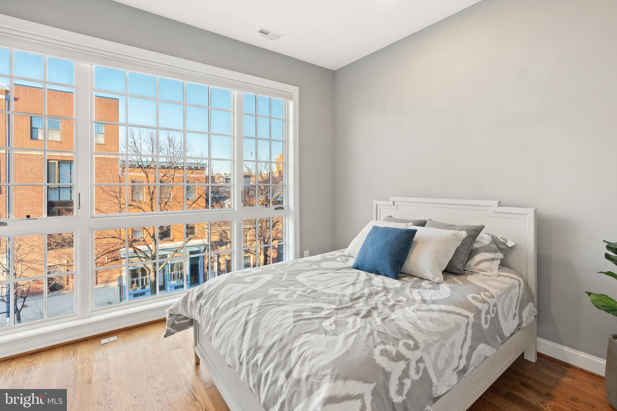 FELLS POINT HISTORIC DISTRICT - Residential