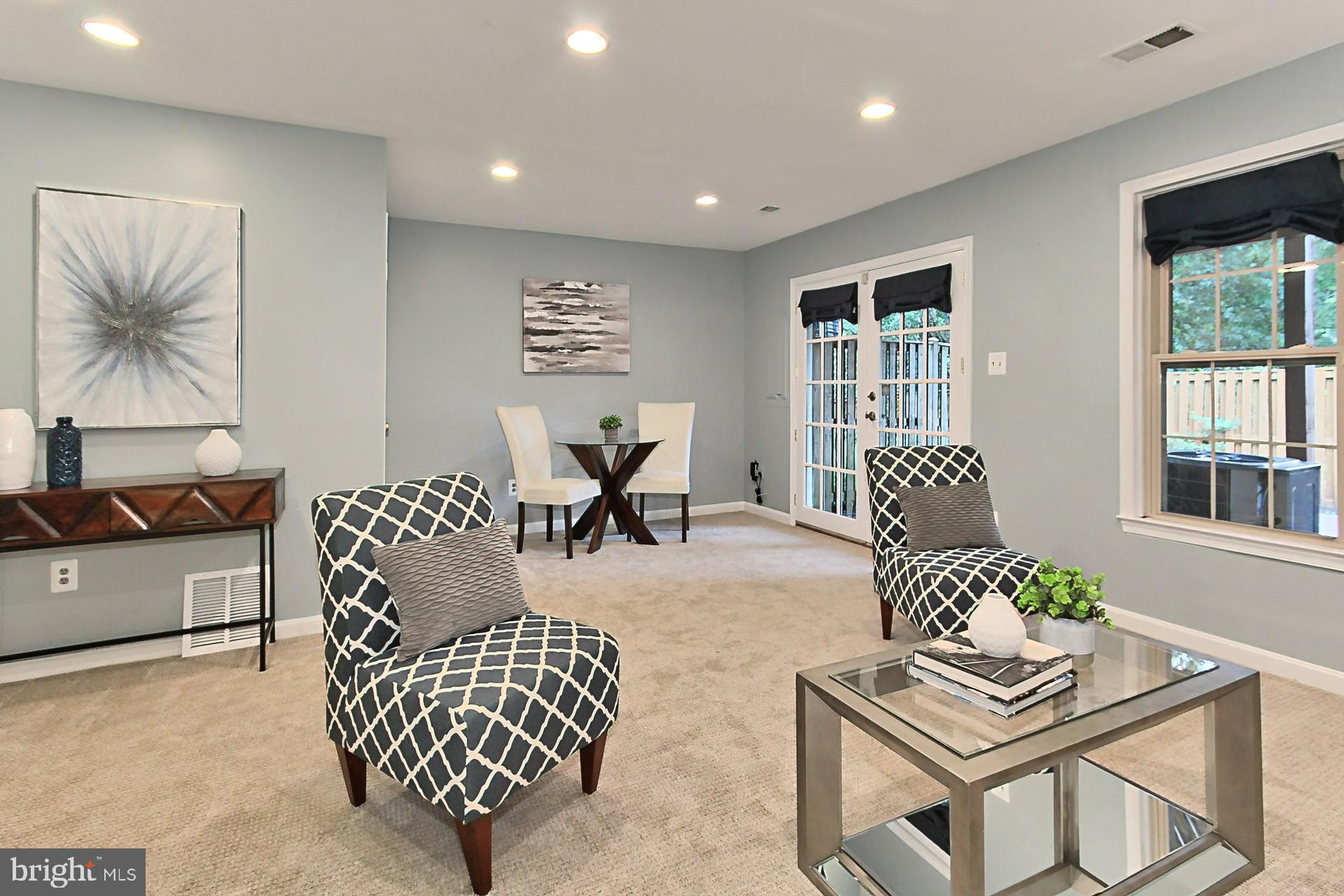 KEENE MILL OAKS - Residential