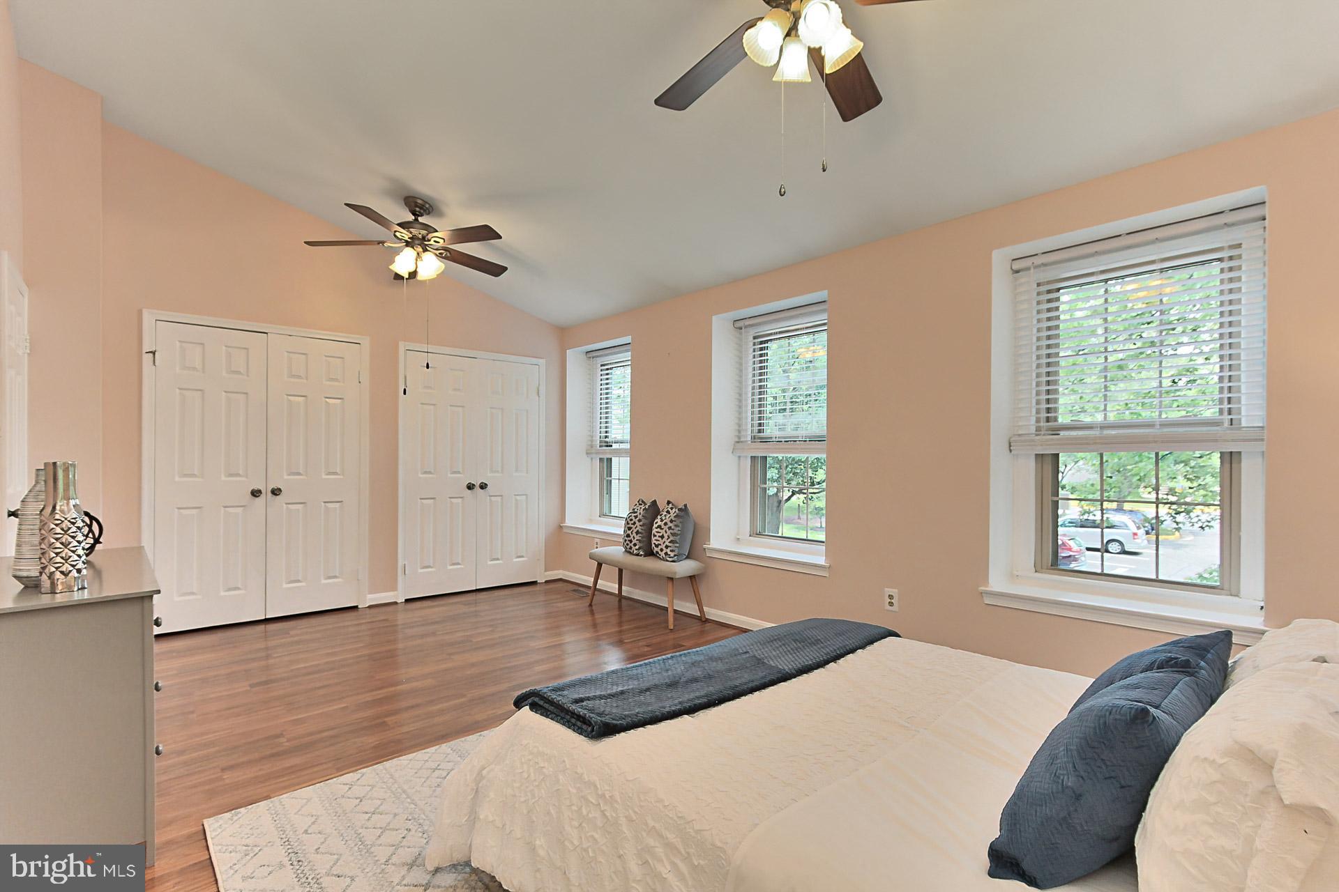 KEENE MILL OAKS - Residential