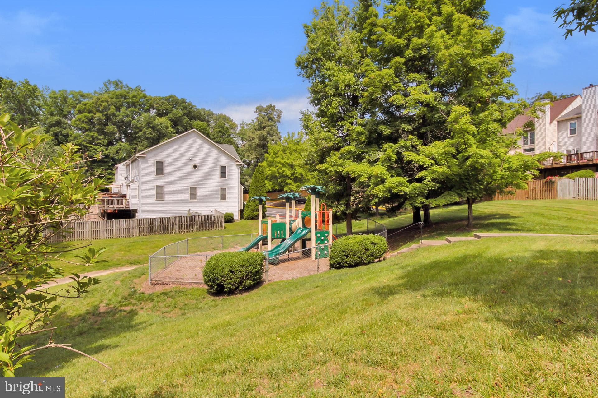 KEENE MILL OAKS - Residential