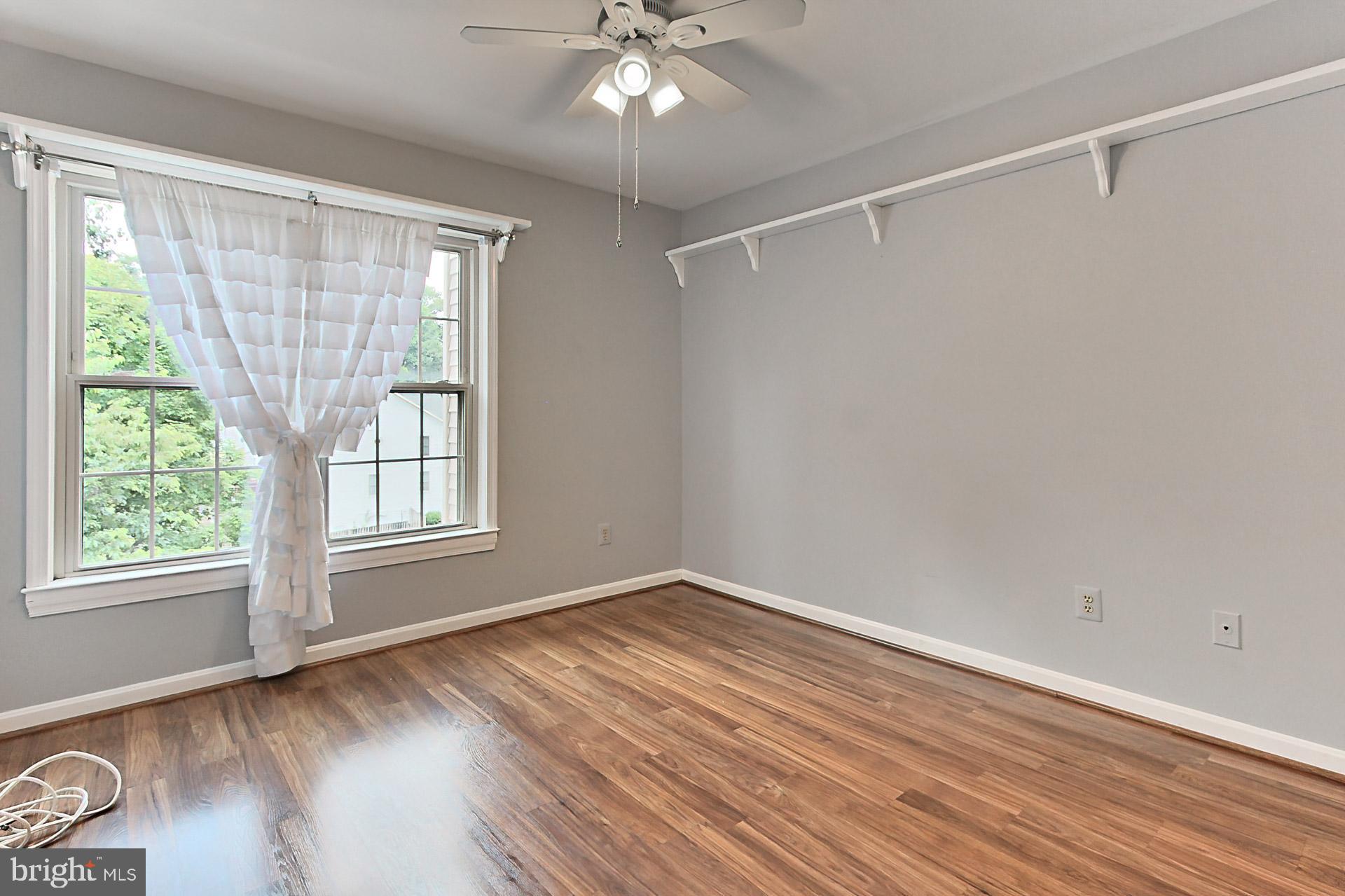 KEENE MILL OAKS - Residential