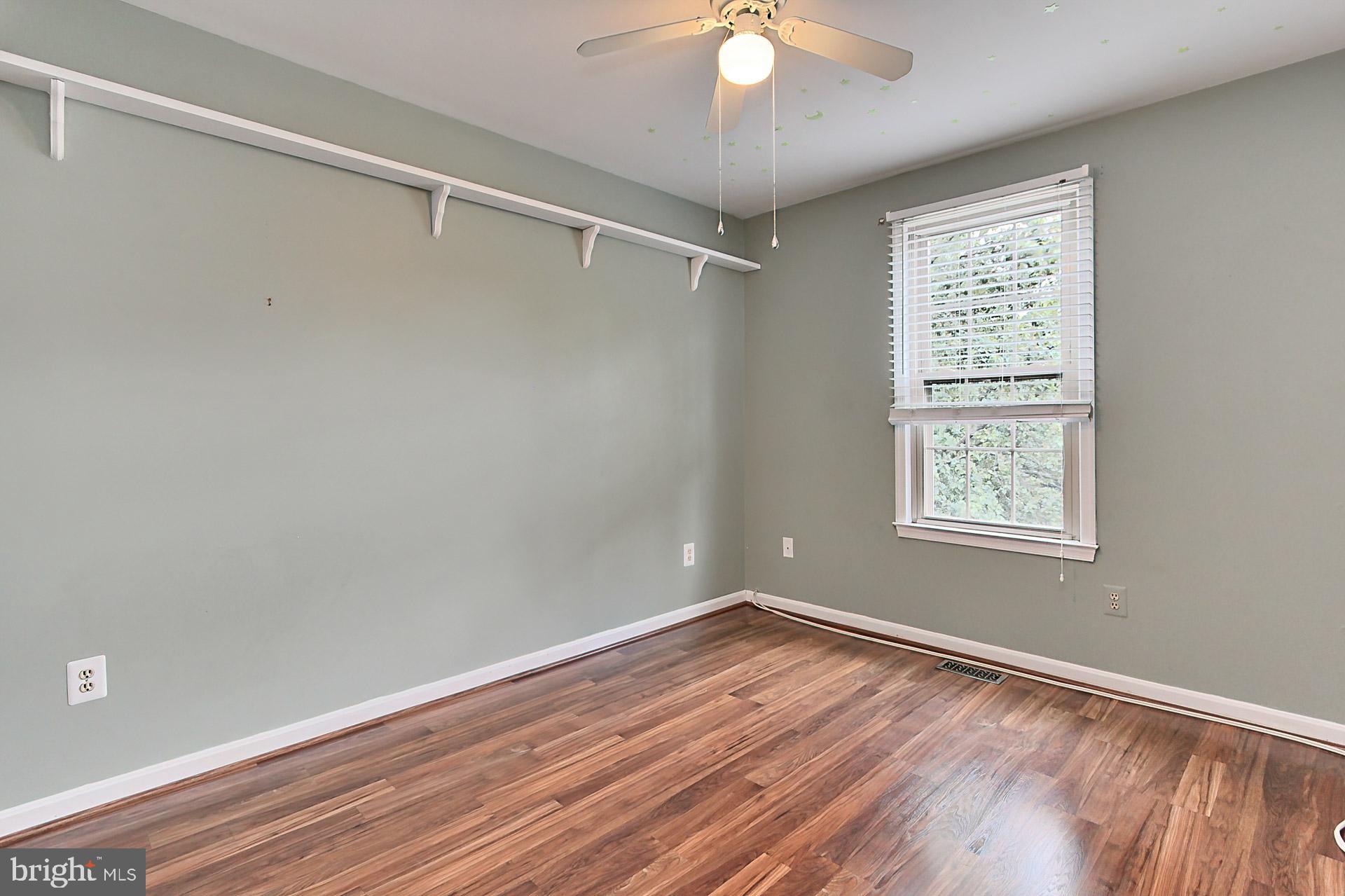 KEENE MILL OAKS - Residential