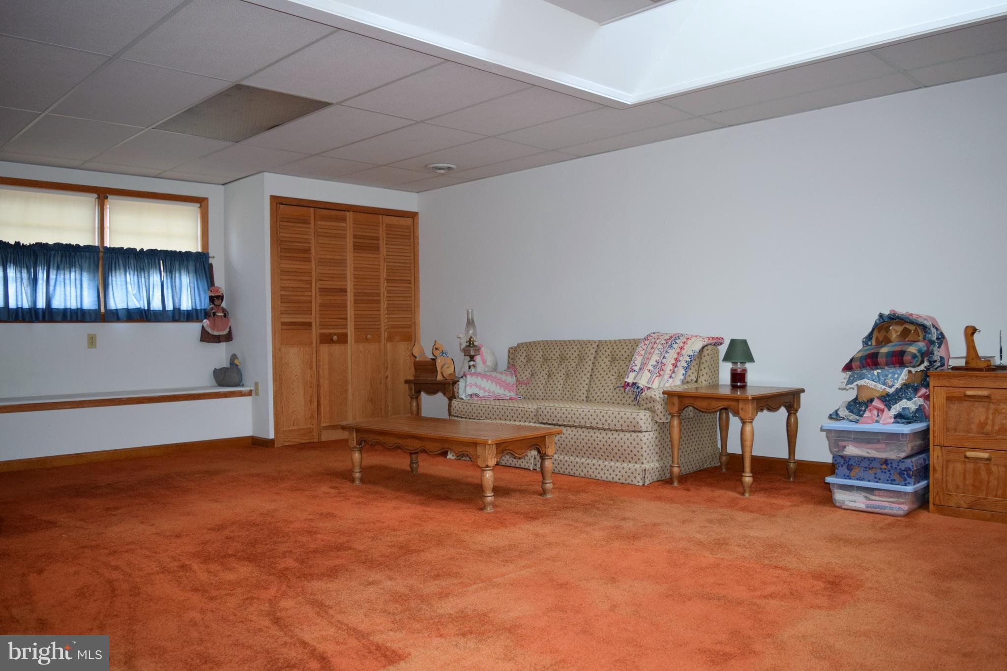 COUNTRY CLUB SOUTH - Residential