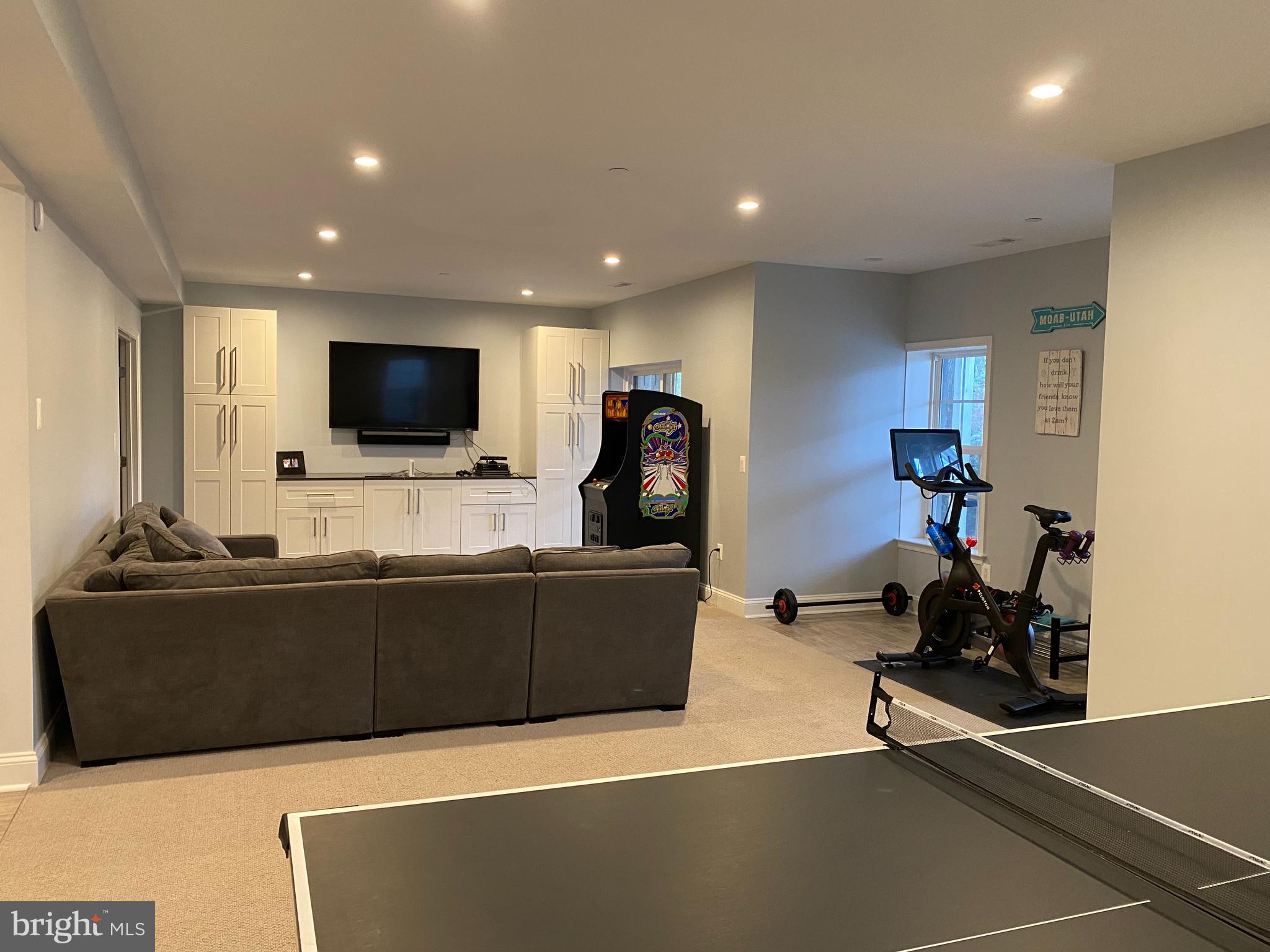 WEST END PARK - Residential