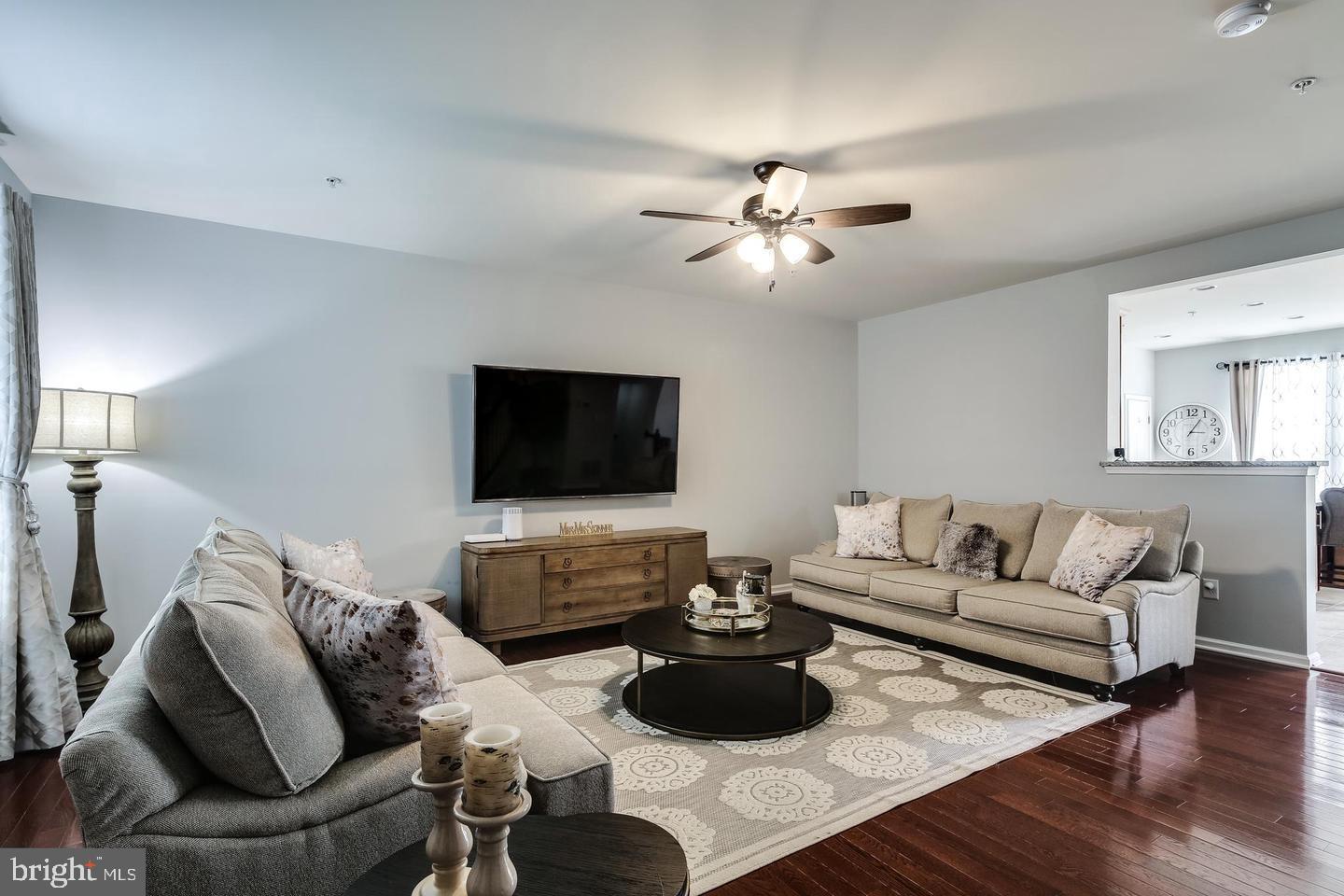 VILLAGES OF DORCHESTER - Residential Lease