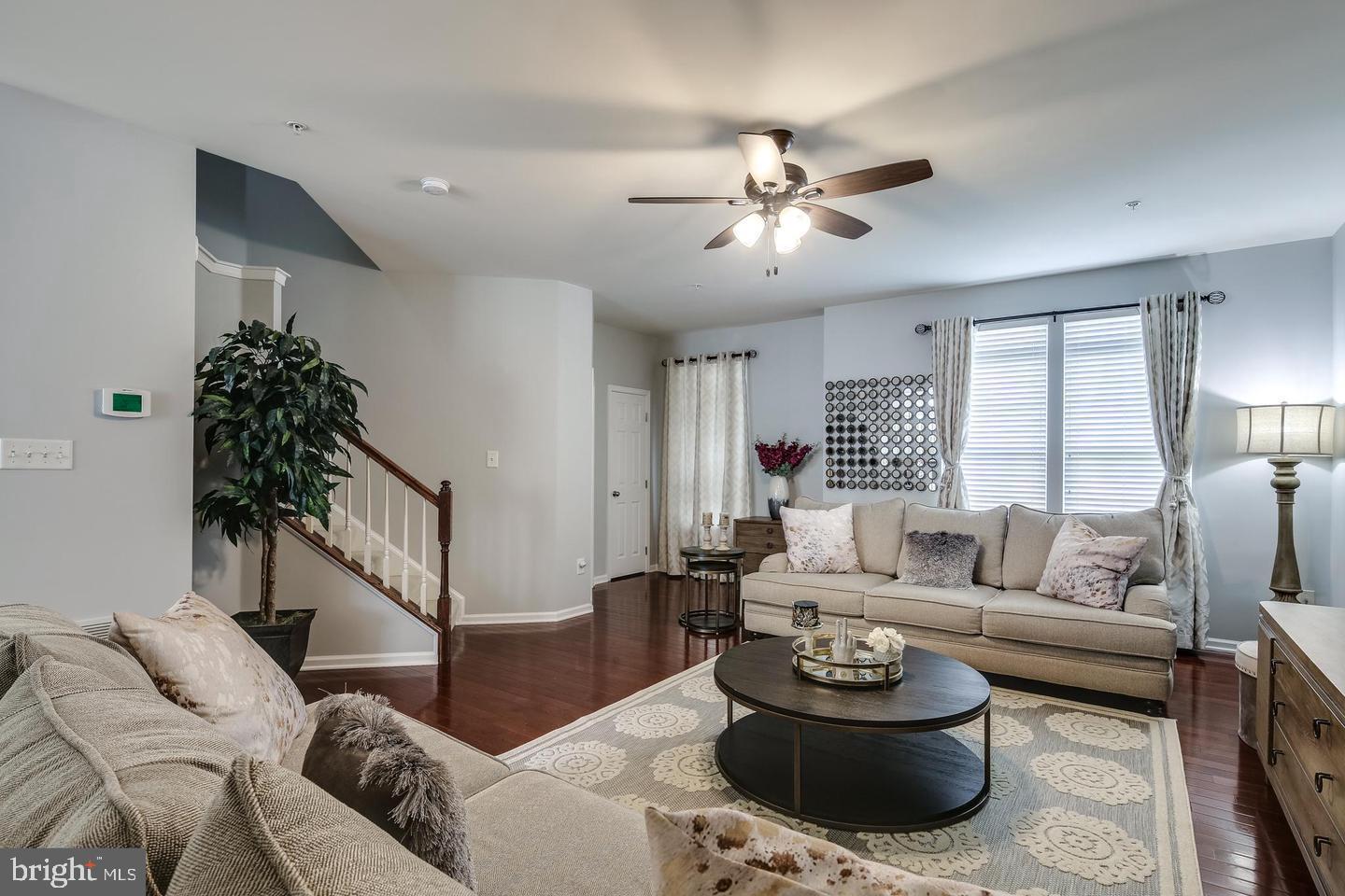 VILLAGES OF DORCHESTER - Residential Lease