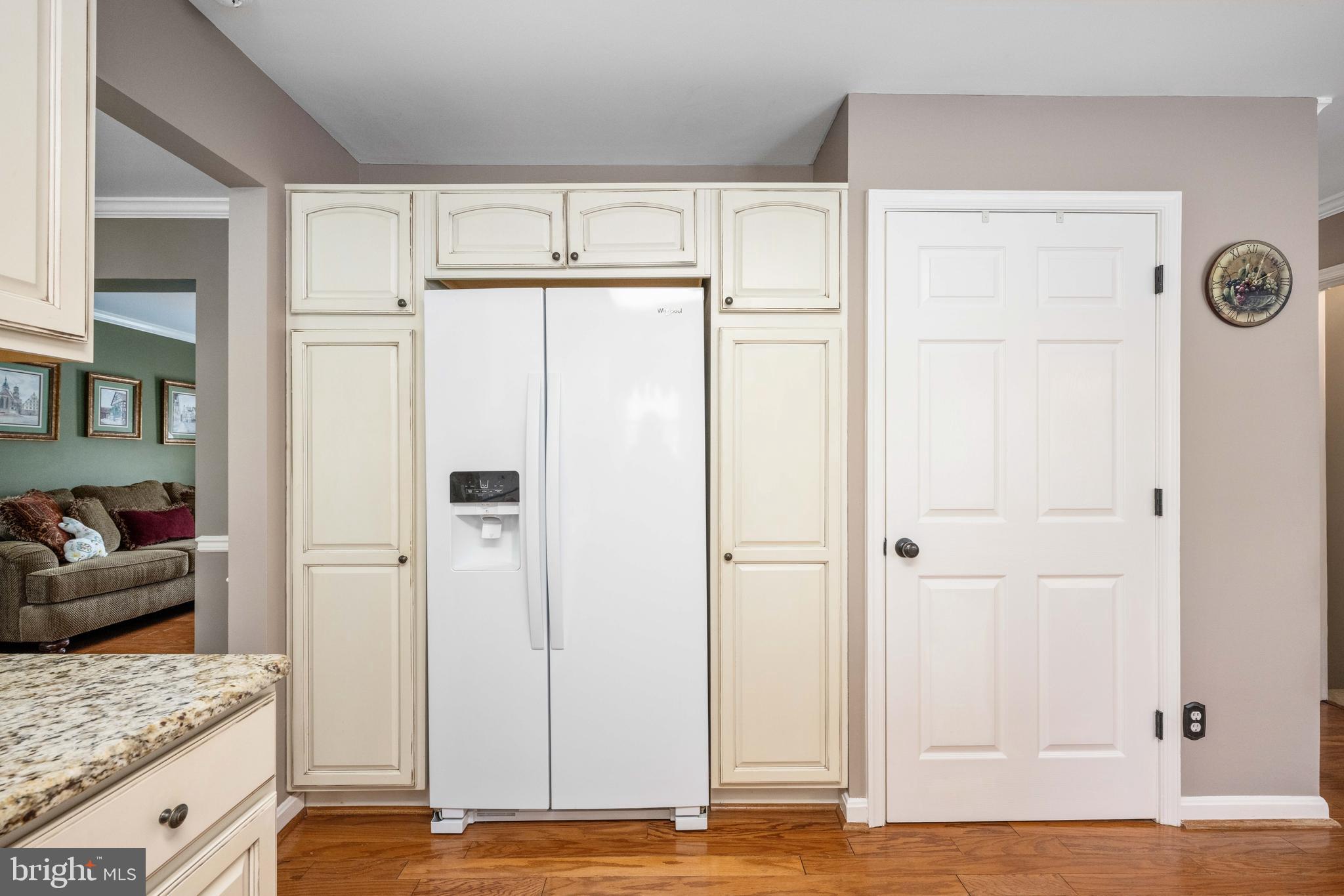 HAMPTON OAKS - Residential