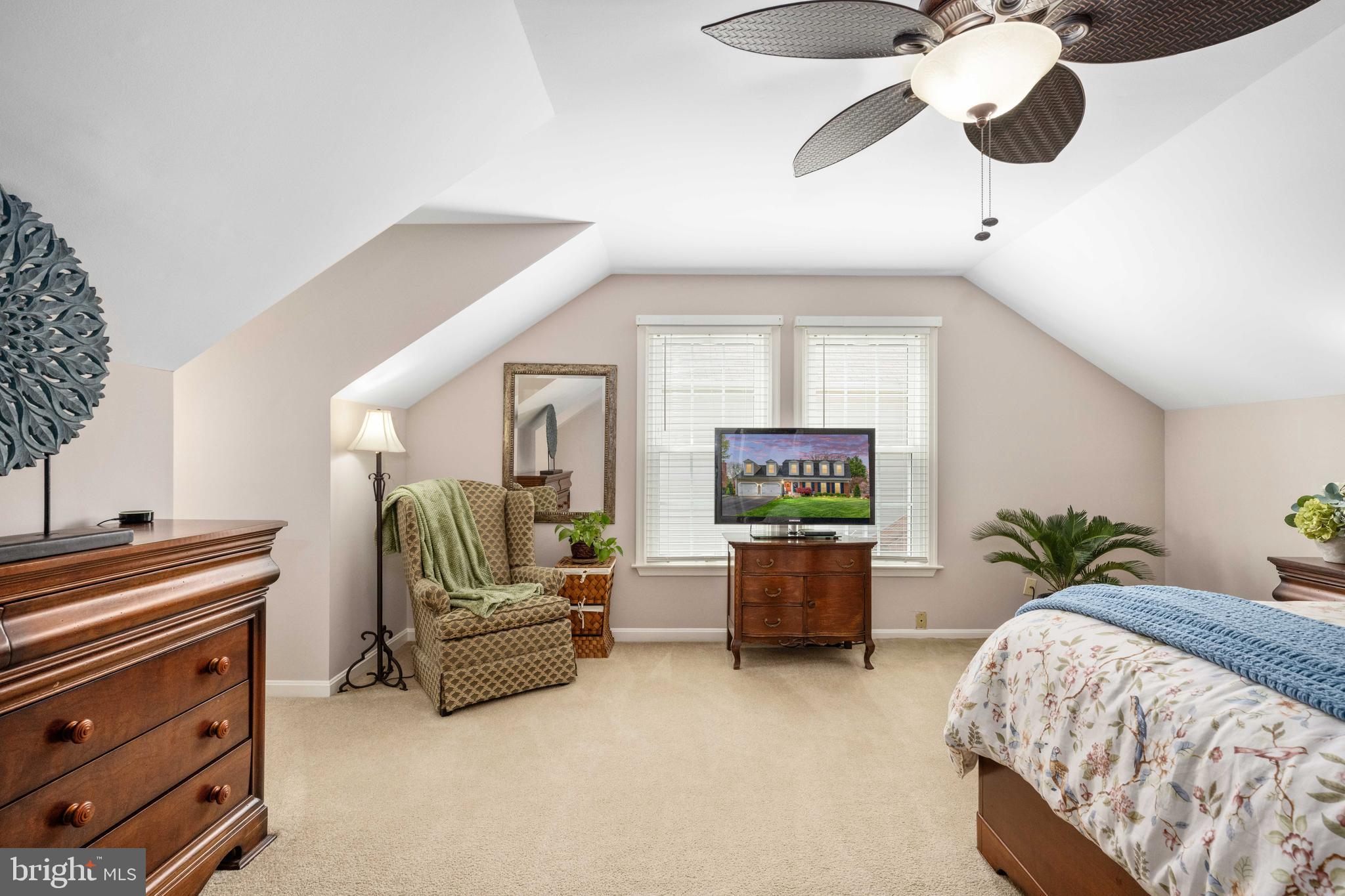 HAMPTON OAKS - Residential