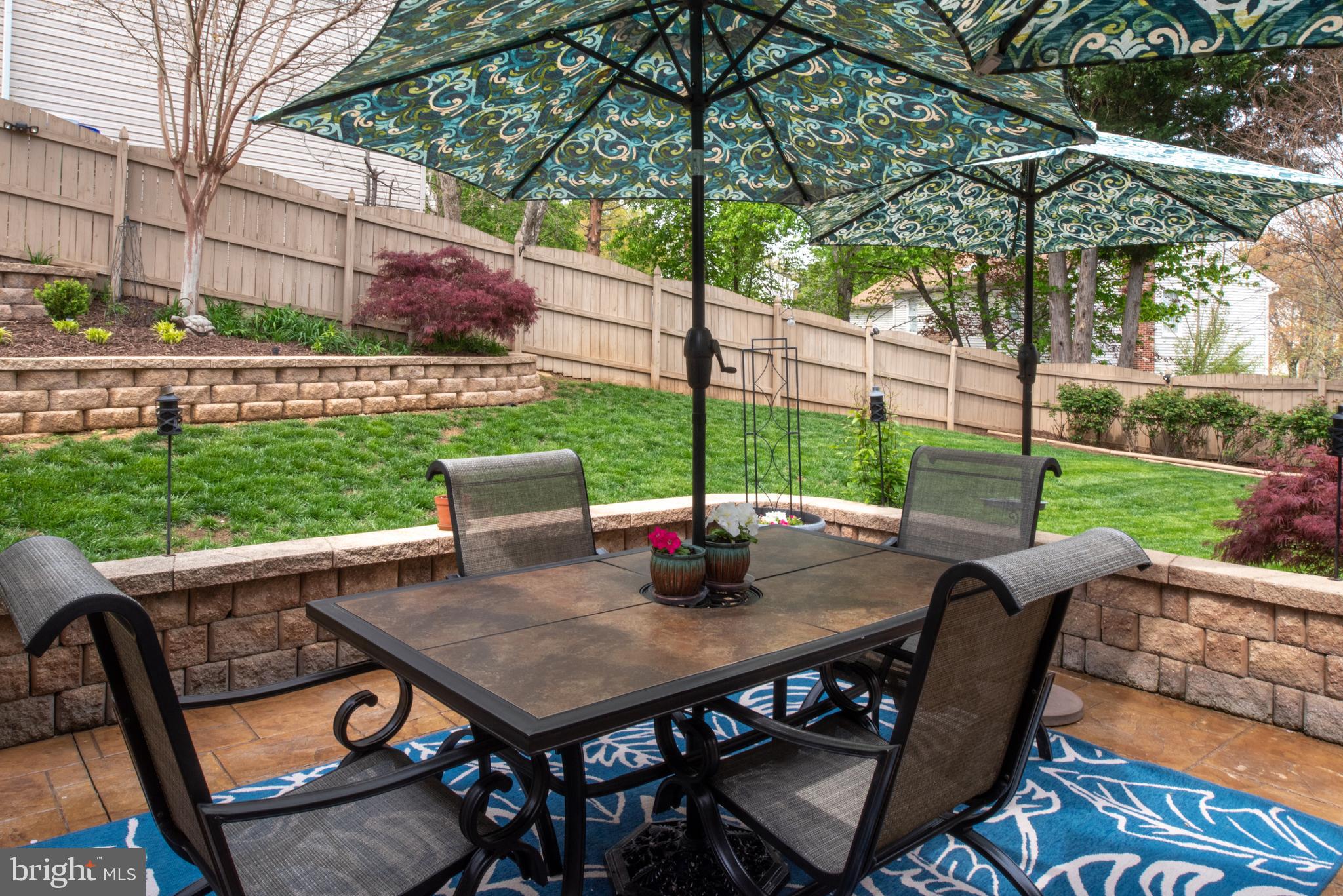 HAMPTON OAKS - Residential