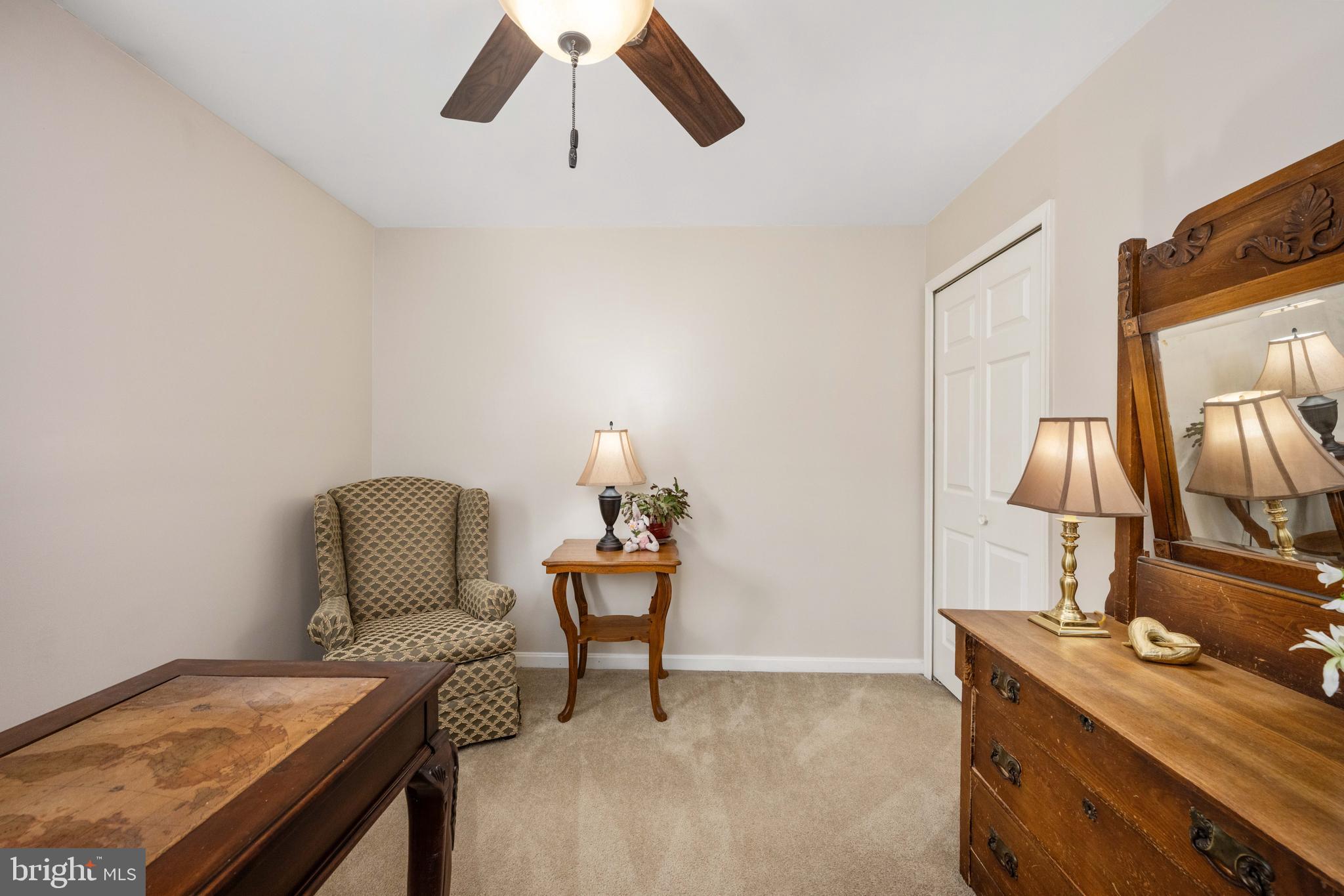 HAMPTON OAKS - Residential