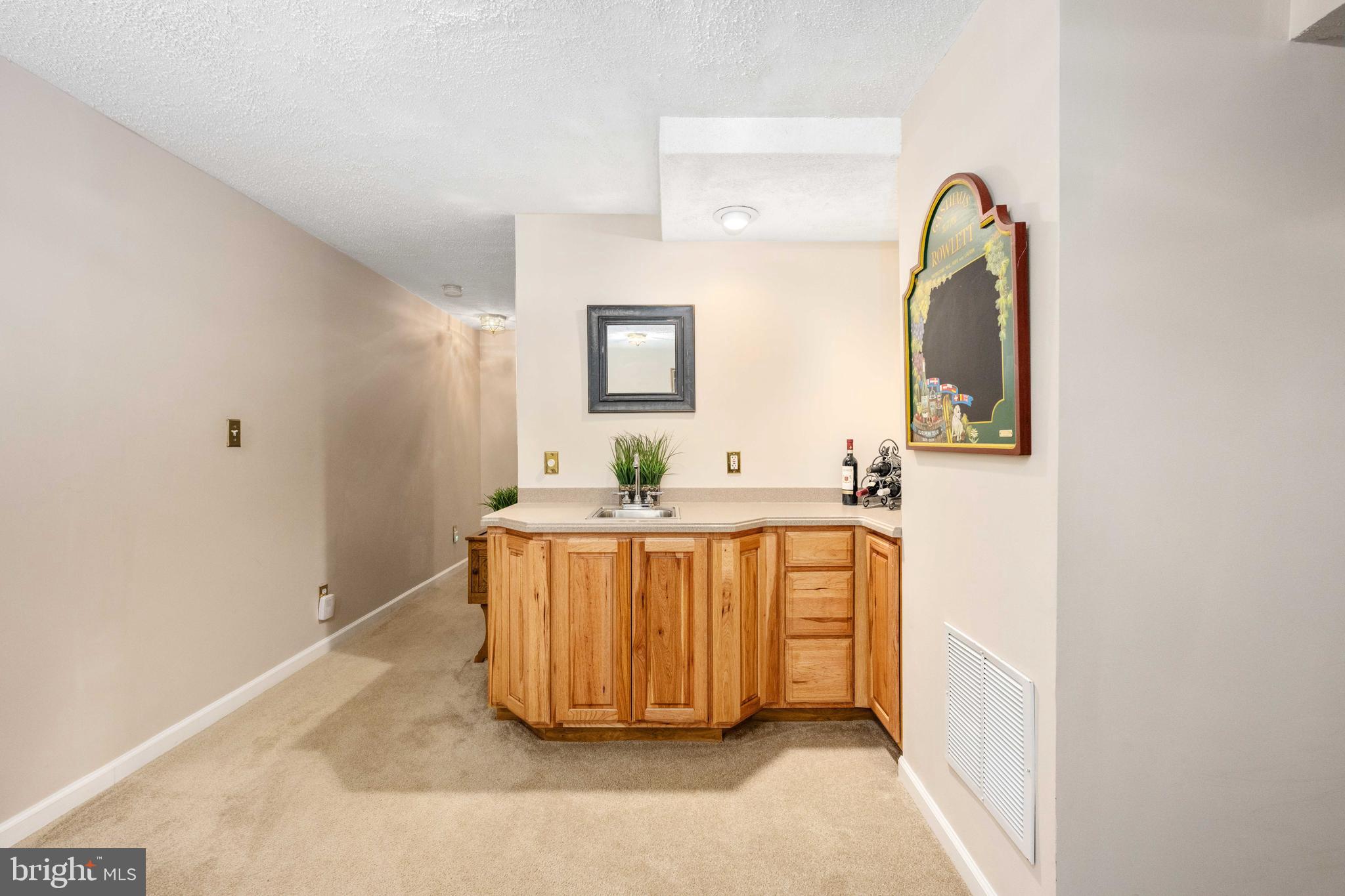 HAMPTON OAKS - Residential