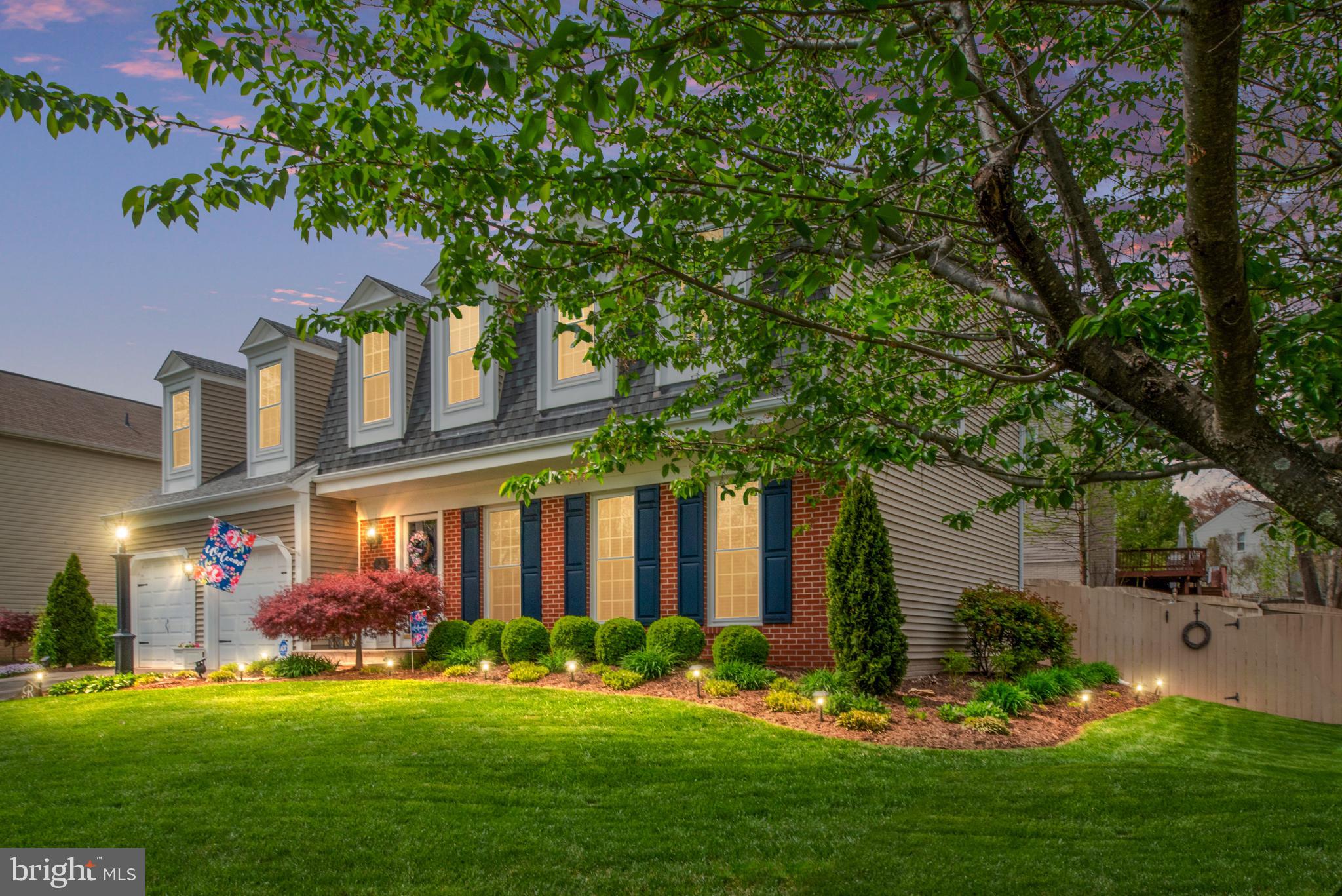 HAMPTON OAKS - Residential