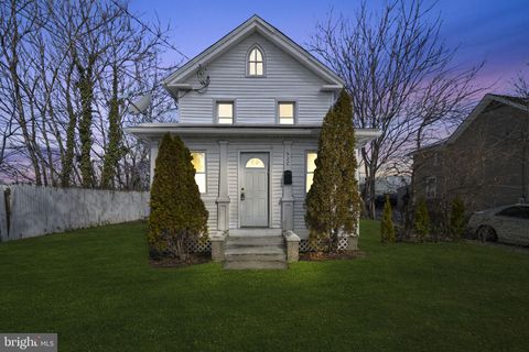 Photo of 520 E Grape Street, VINELAND, NJ 08360 (MLS # NJCB2028492)