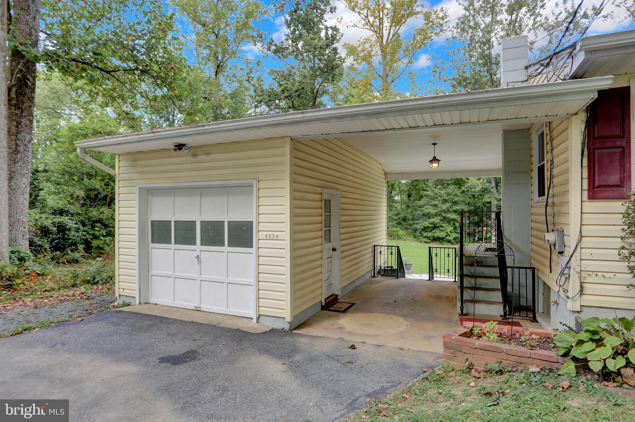 WEBSTER VILLAGE - Residential