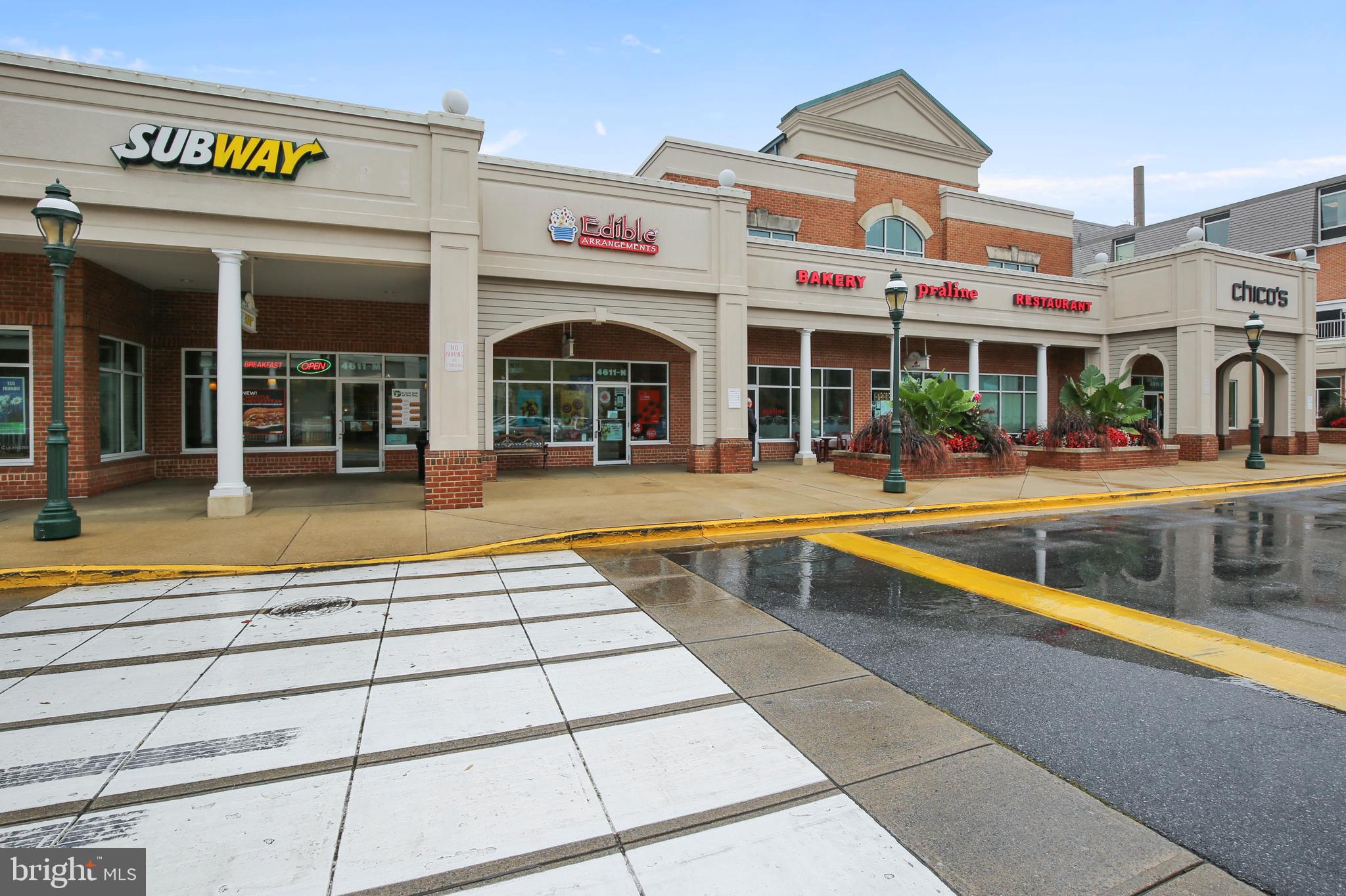 SUMNER VILLAGE - Residential