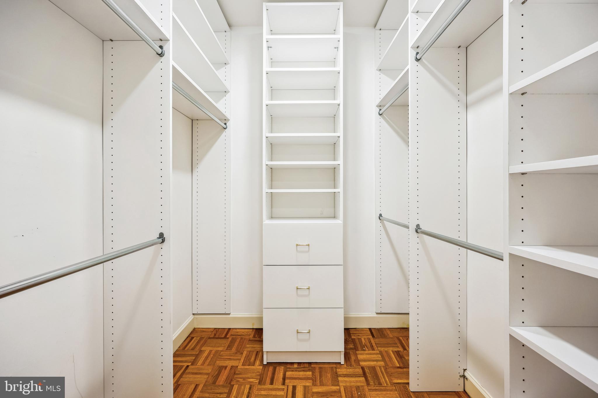 SUMNER VILLAGE - Residential