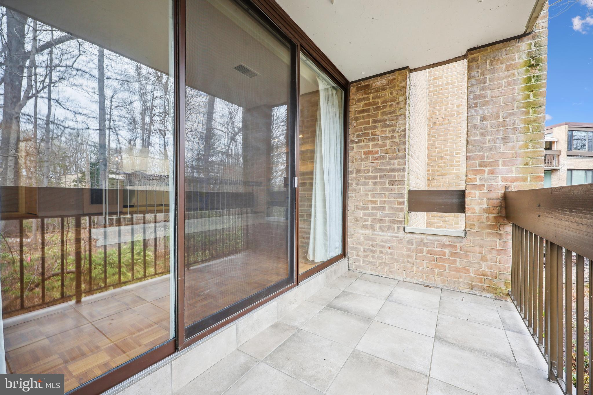 SUMNER VILLAGE - Residential