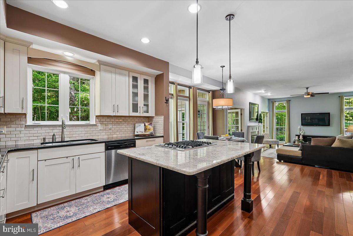 BALMORAL GREENS - Residential