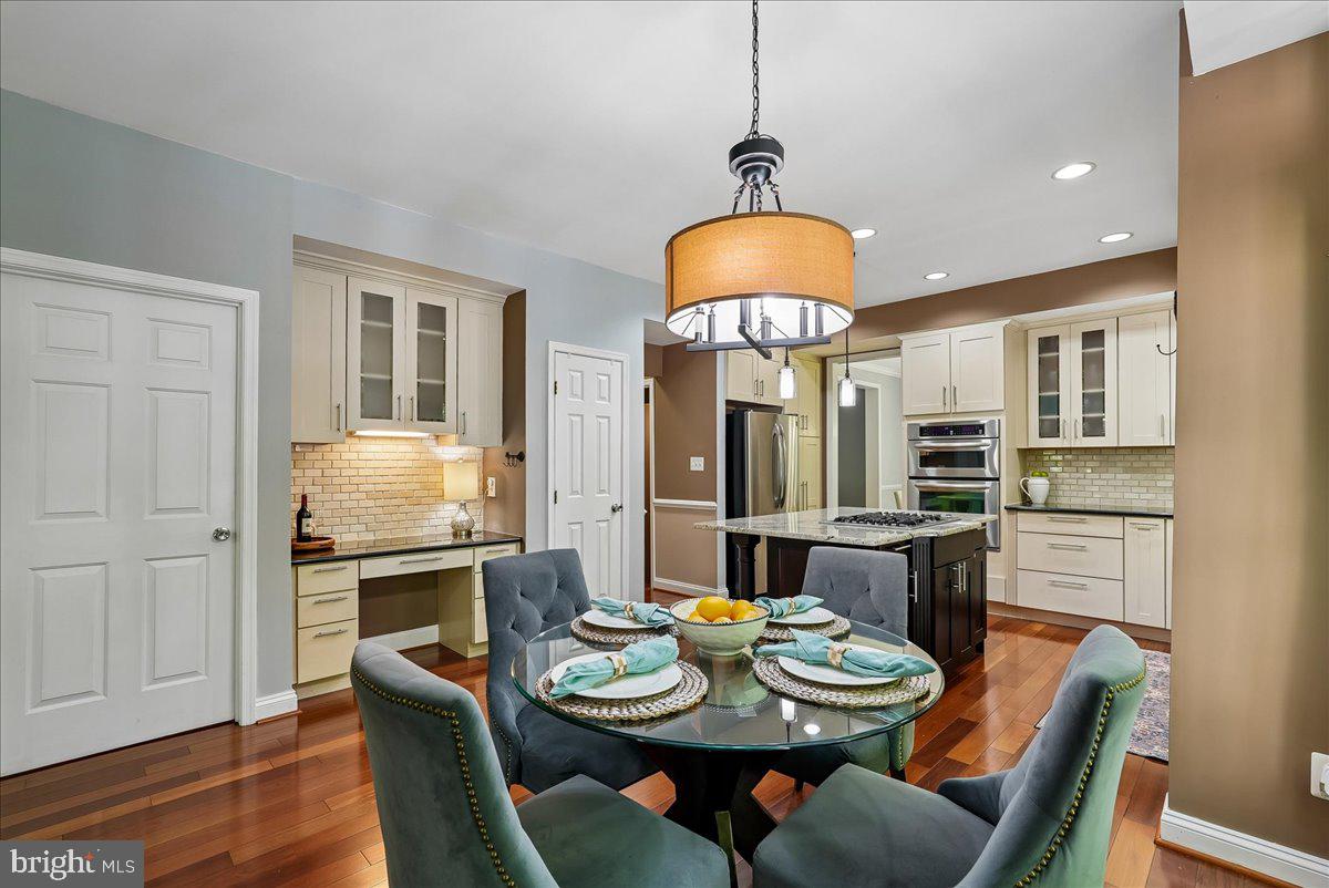 BALMORAL GREENS - Residential