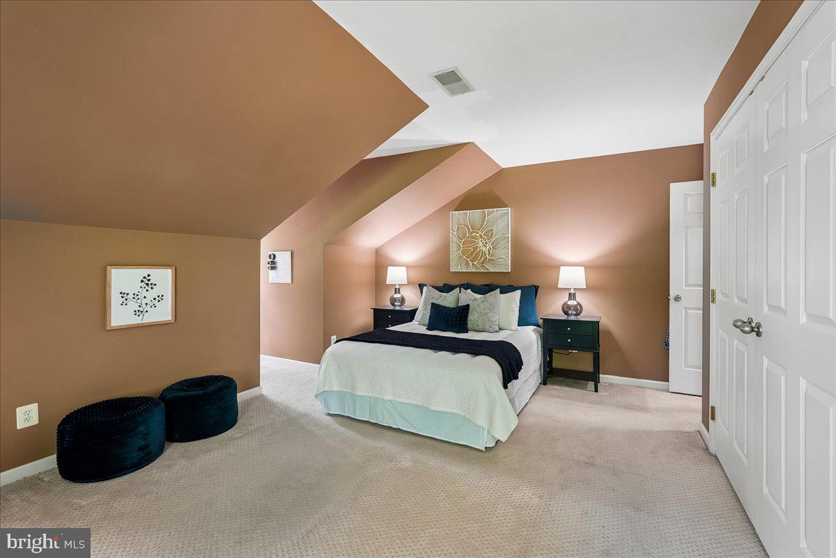 BALMORAL GREENS - Residential