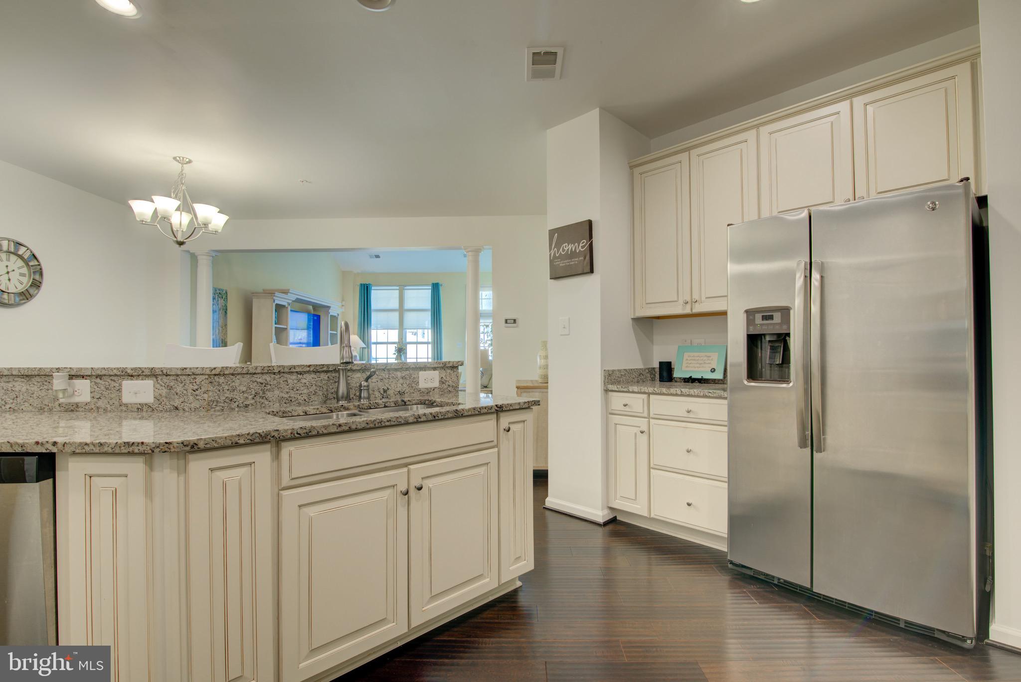 3063 MOONLIGHT PLACE