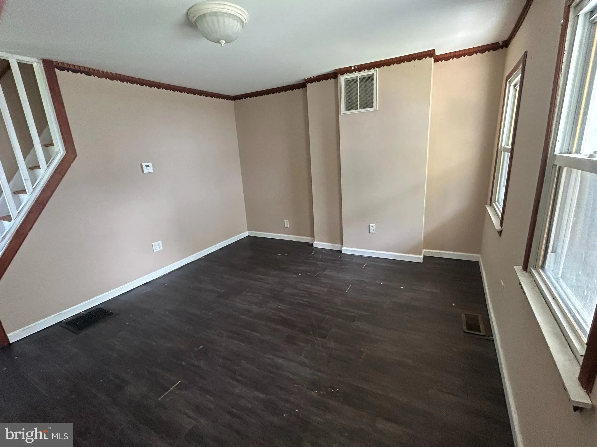 Mount Holly, New Jersey 08060, United States, 2 Bedrooms Bedrooms, ,2 BathroomsBathrooms,Residential,Active,120105