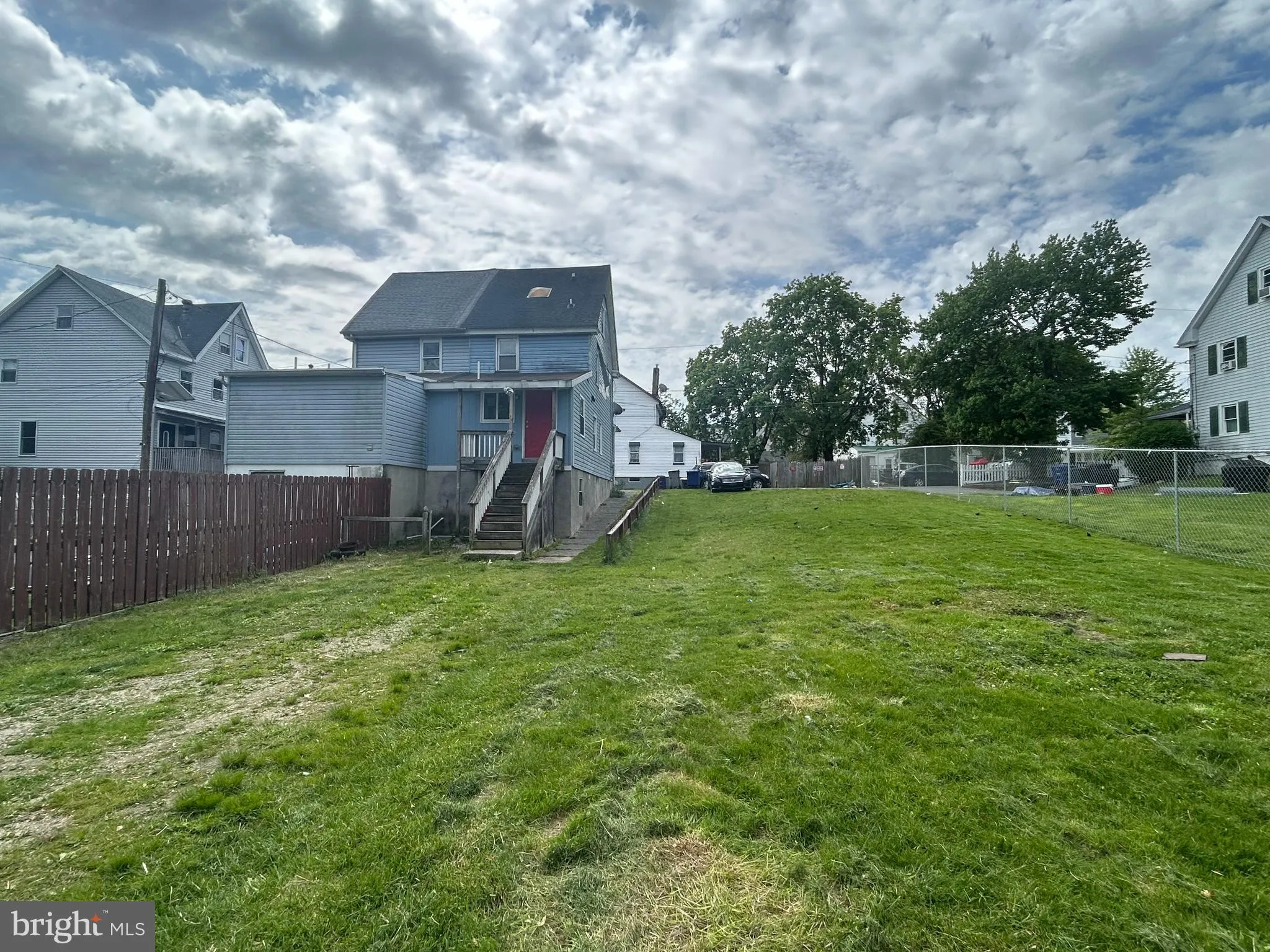 Mount Holly, New Jersey 08060, United States, 2 Bedrooms Bedrooms, ,2 BathroomsBathrooms,Residential,Active,120105