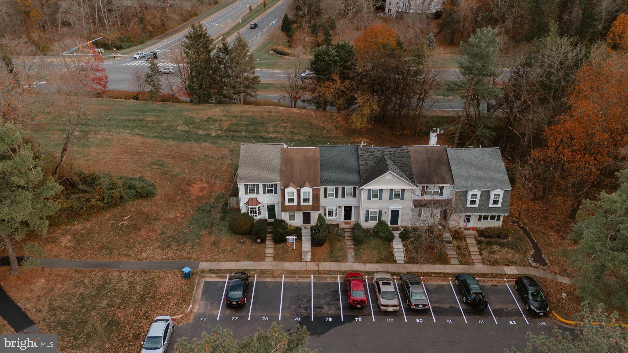 COUNTRYSIDE - Residential