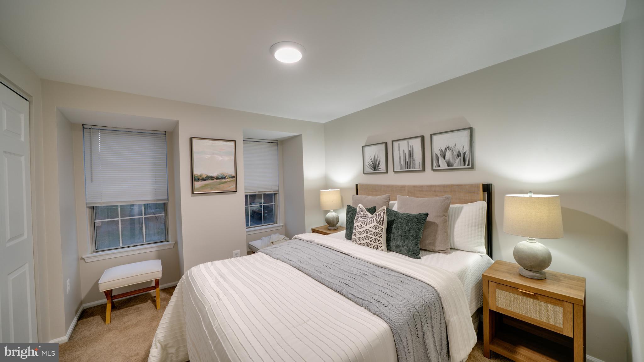 COUNTRYSIDE - Residential