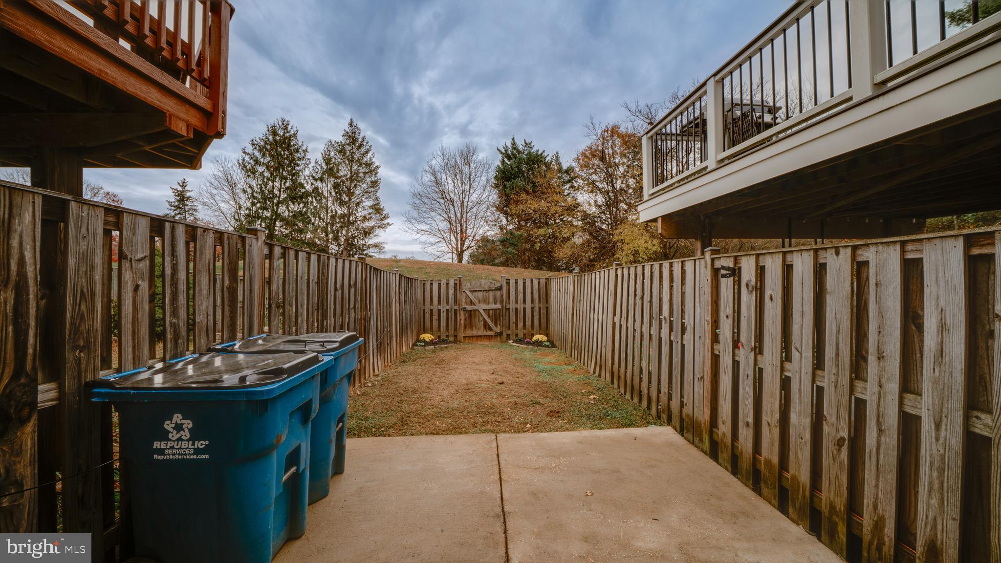 COUNTRYSIDE - Residential