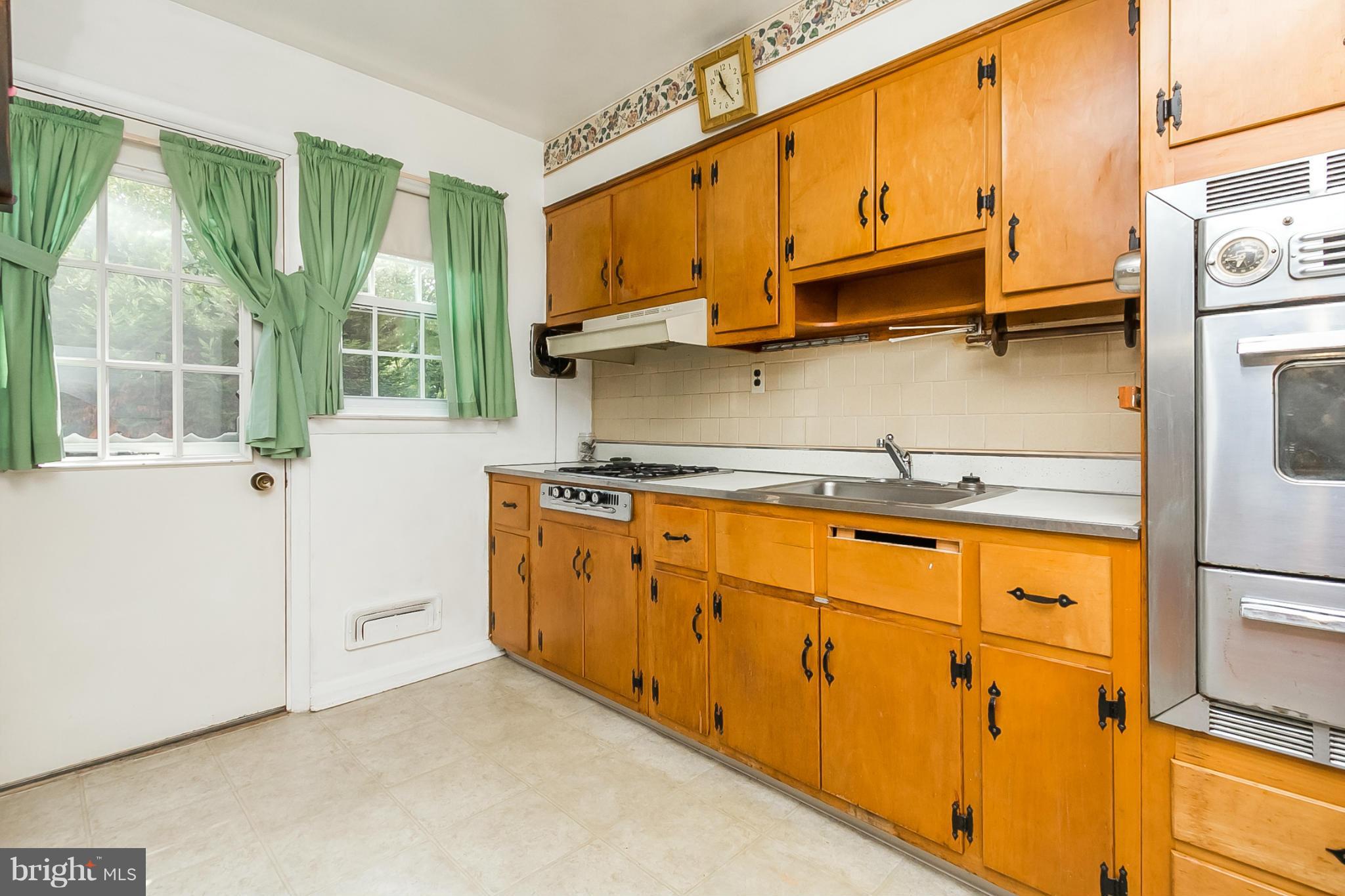 GARDENVILLE - Residential