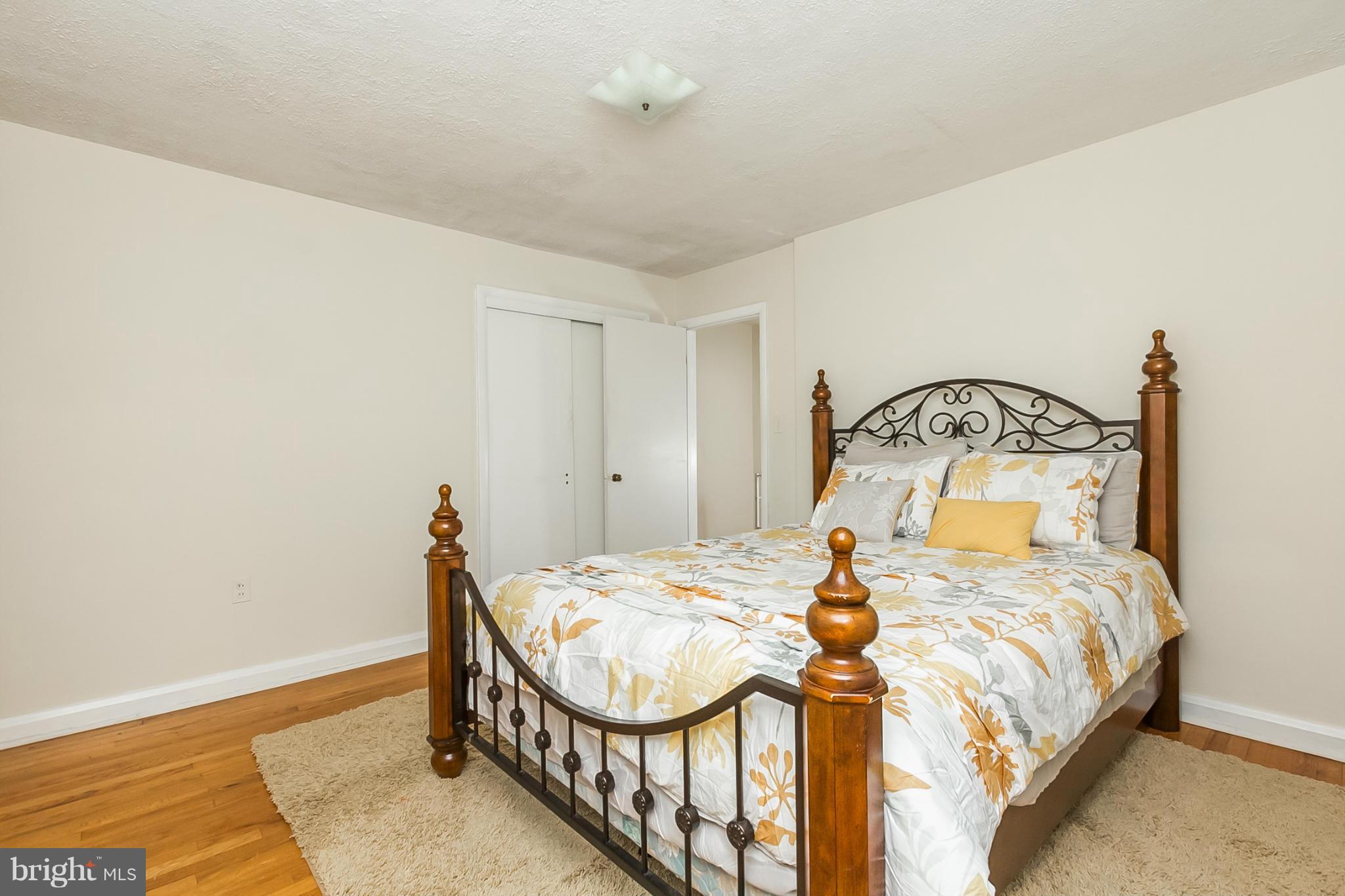 GARDENVILLE - Residential