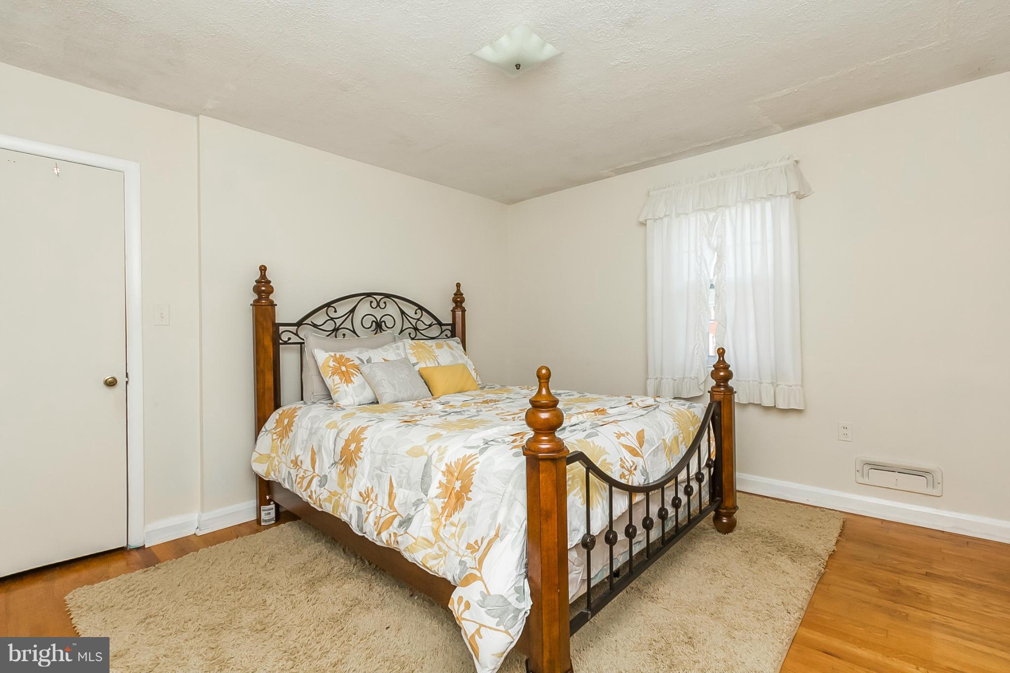 GARDENVILLE - Residential