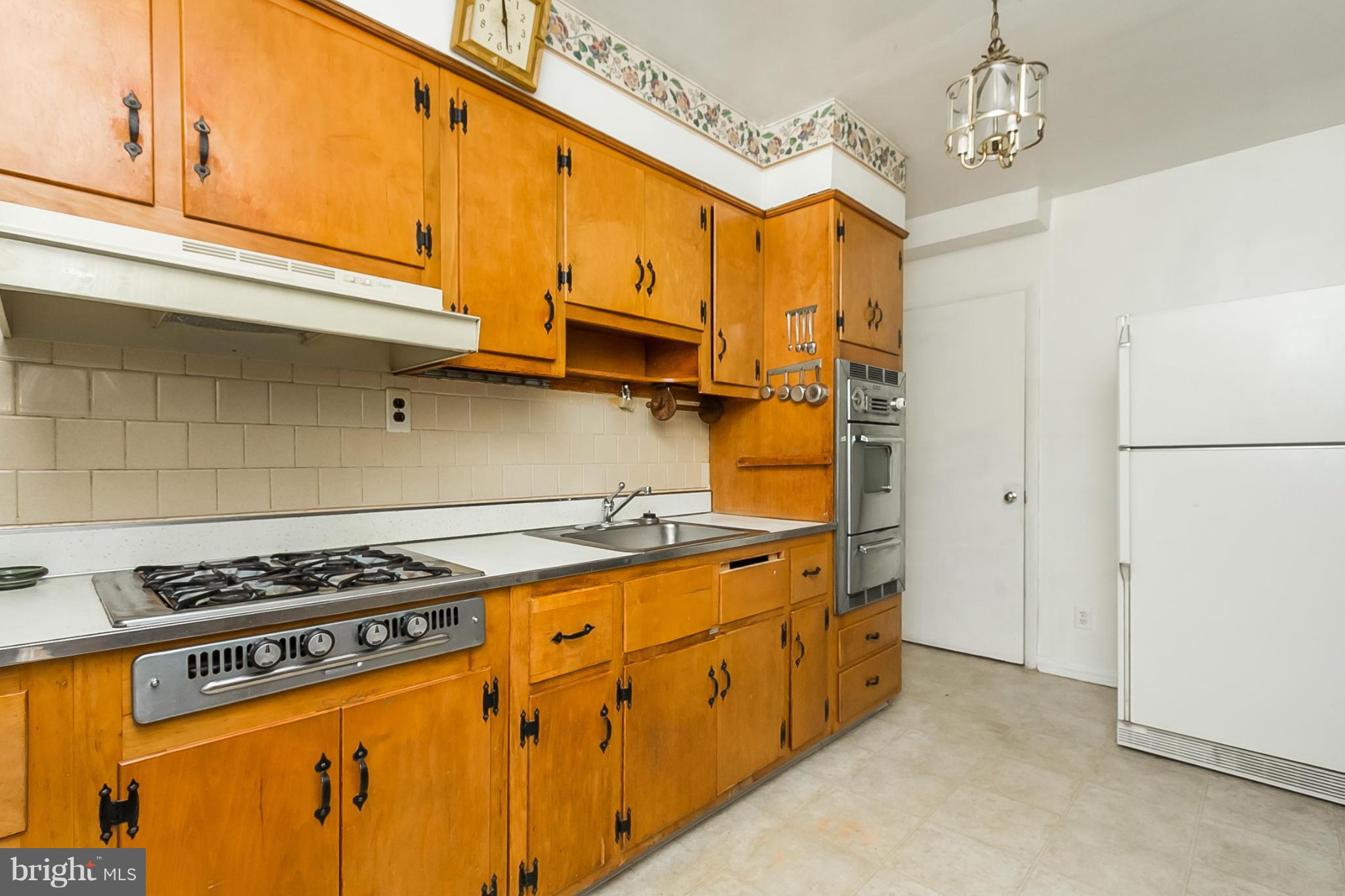 GARDENVILLE - Residential