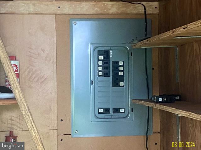 SILVER CREEK - Residential