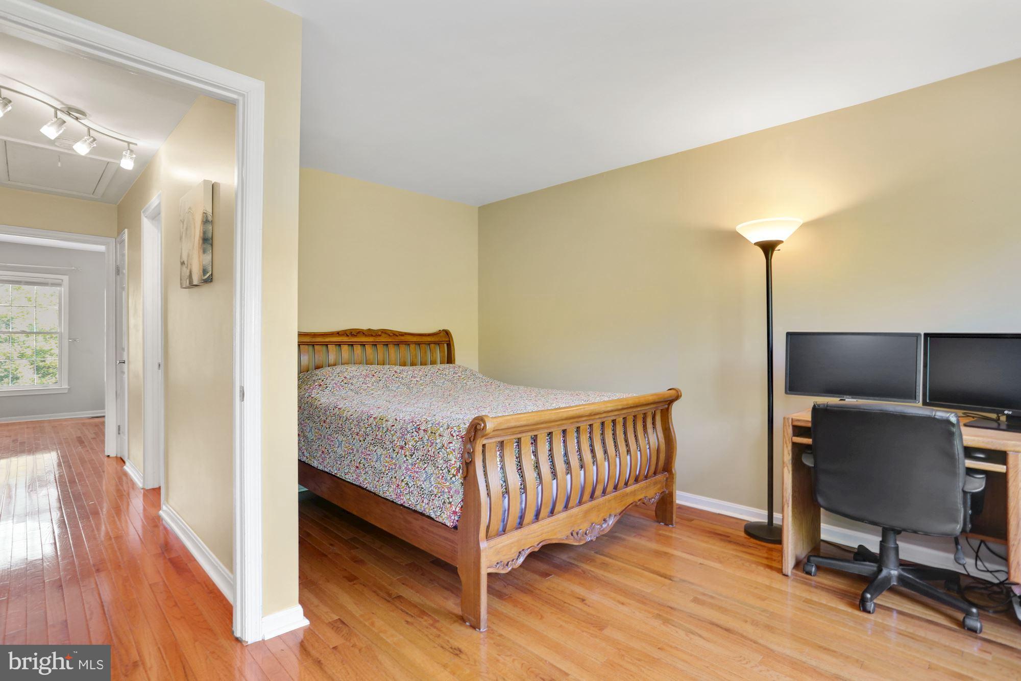 GUM SPRINGS - Residential