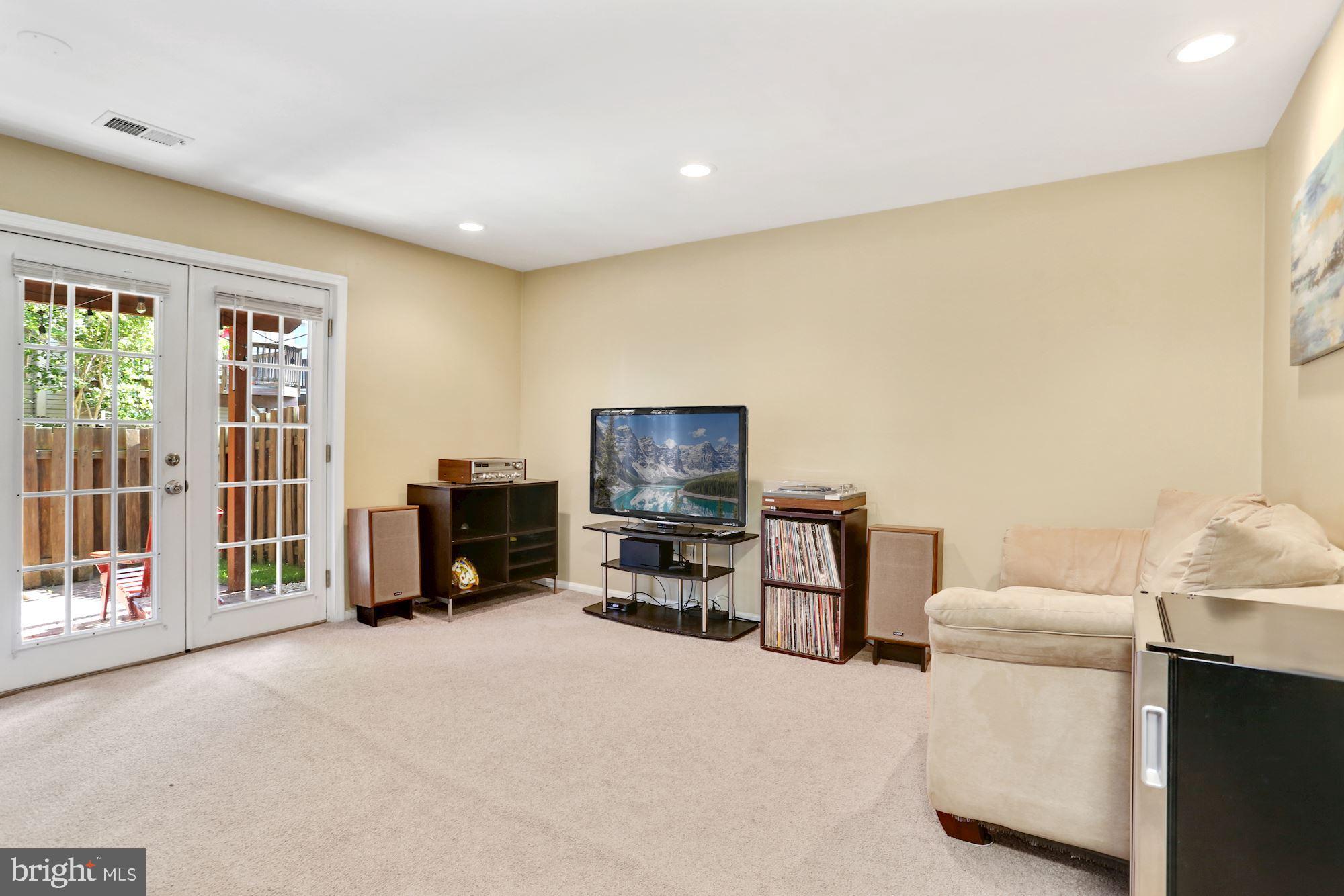 GUM SPRINGS - Residential