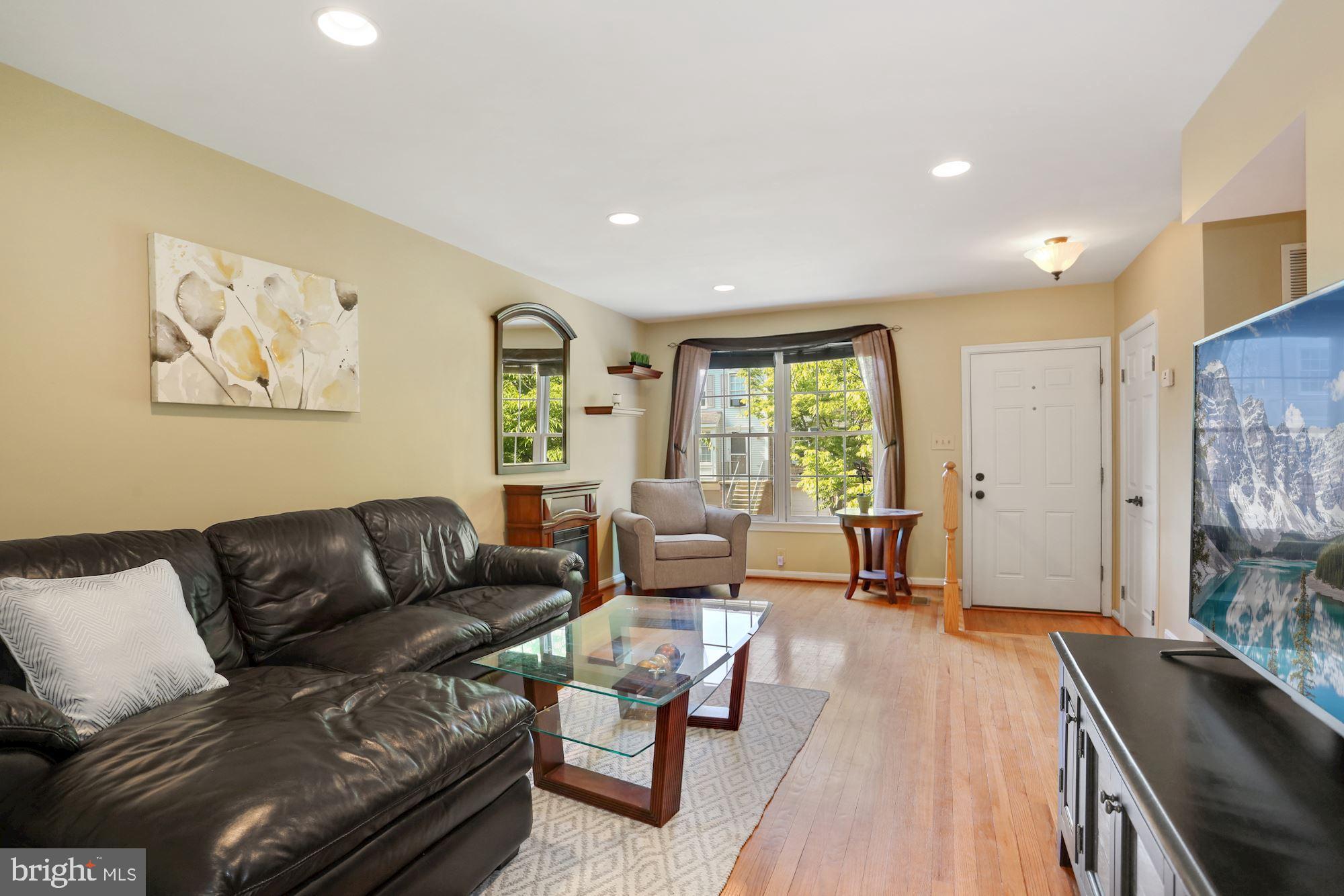 GUM SPRINGS - Residential