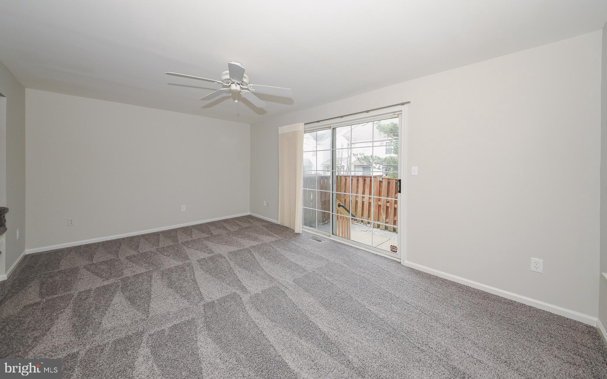 MAKEFIELD GLEN - Residential