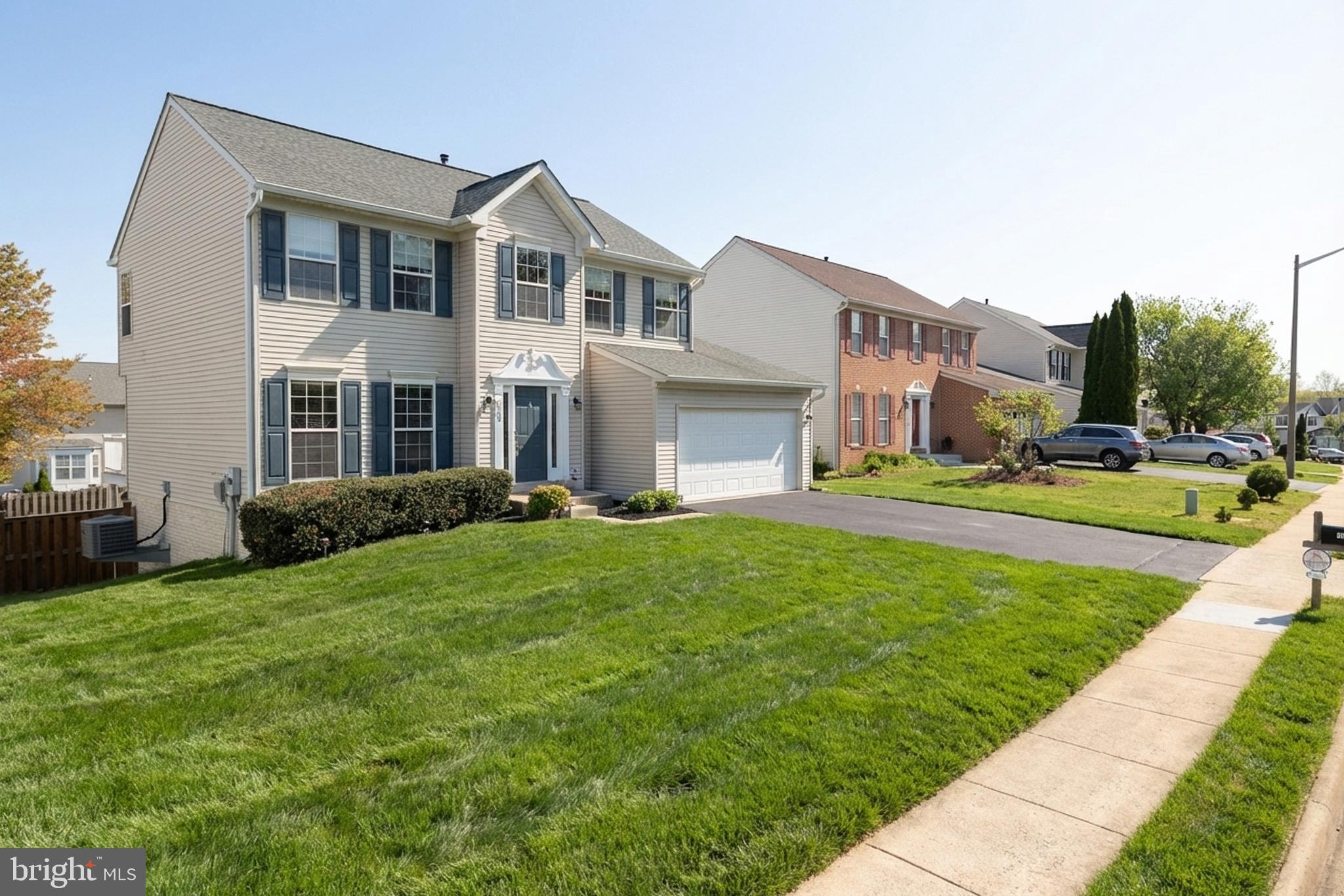 BLOOMS CROSSING - Residential