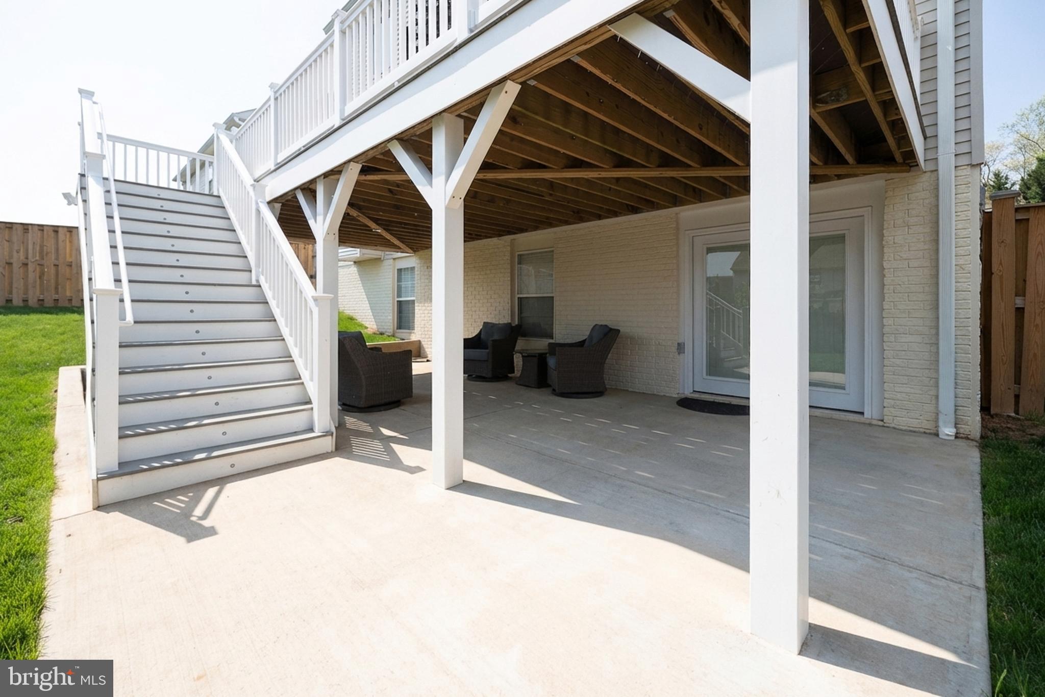 BLOOMS CROSSING - Residential