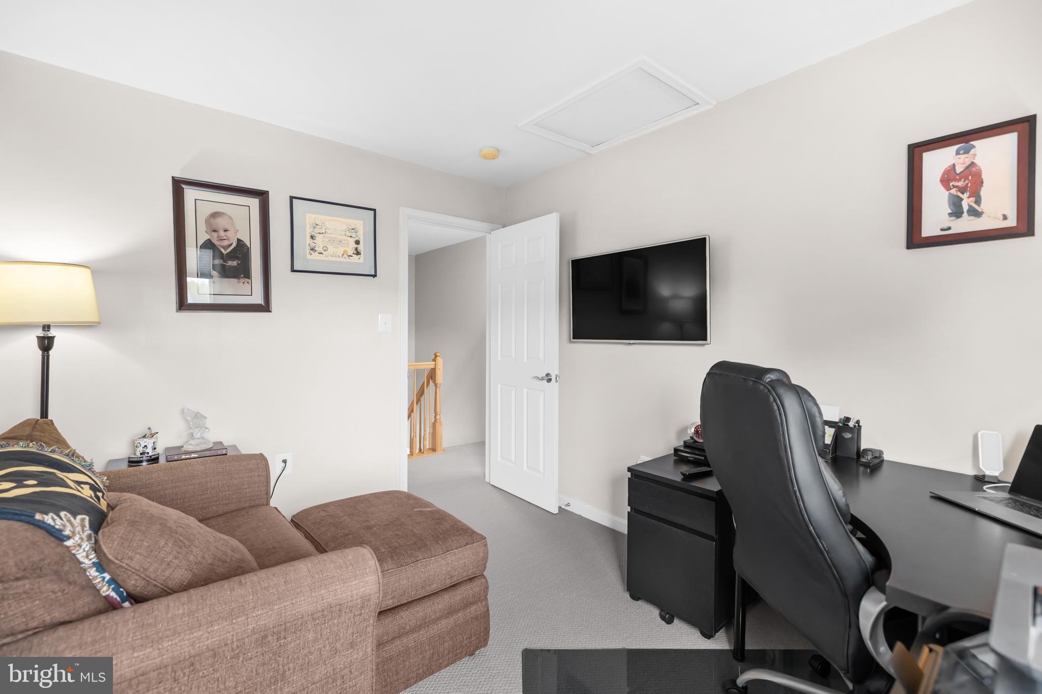 BLOOMS CROSSING - Residential