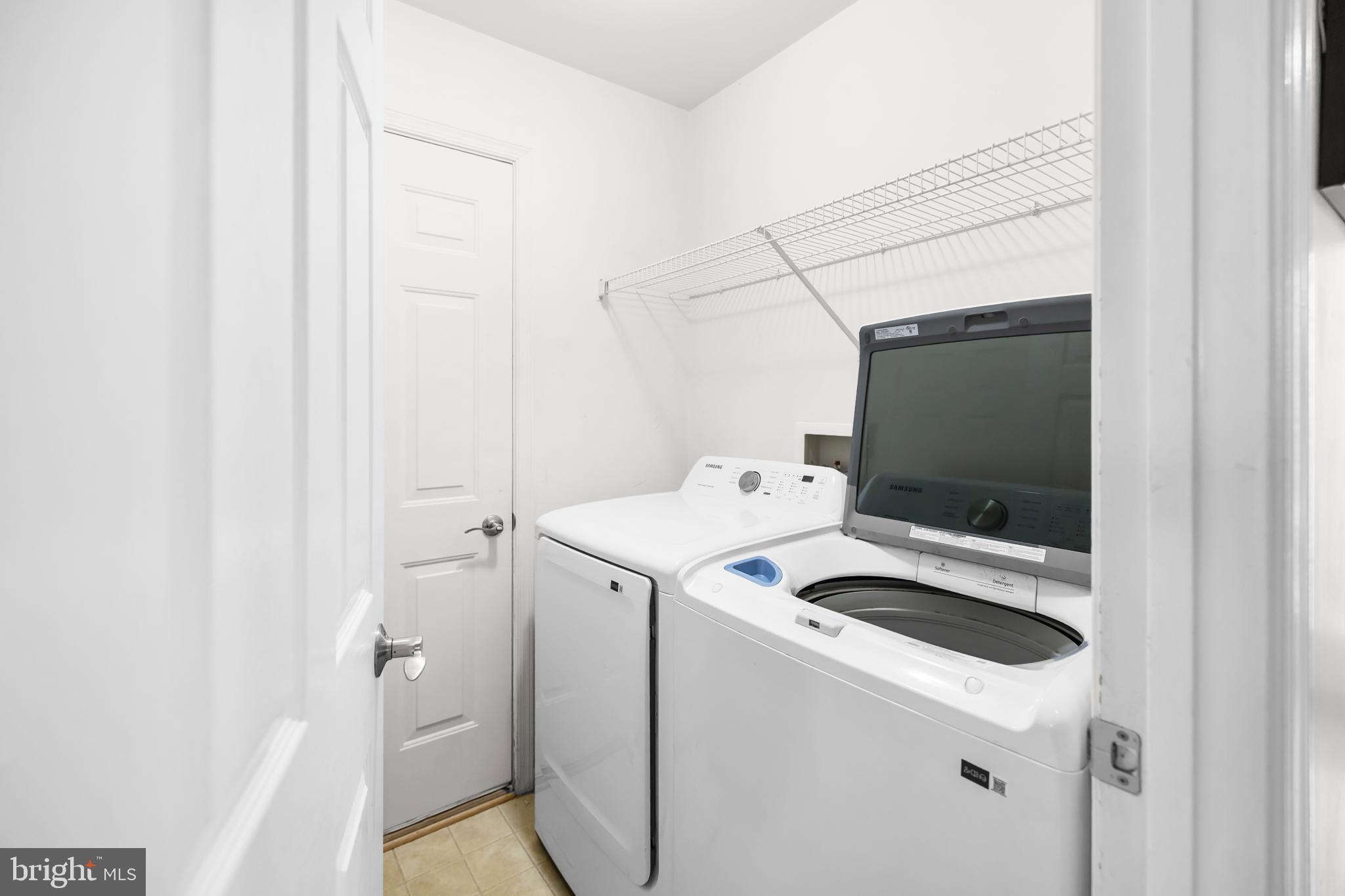 BLOOMS CROSSING - Residential