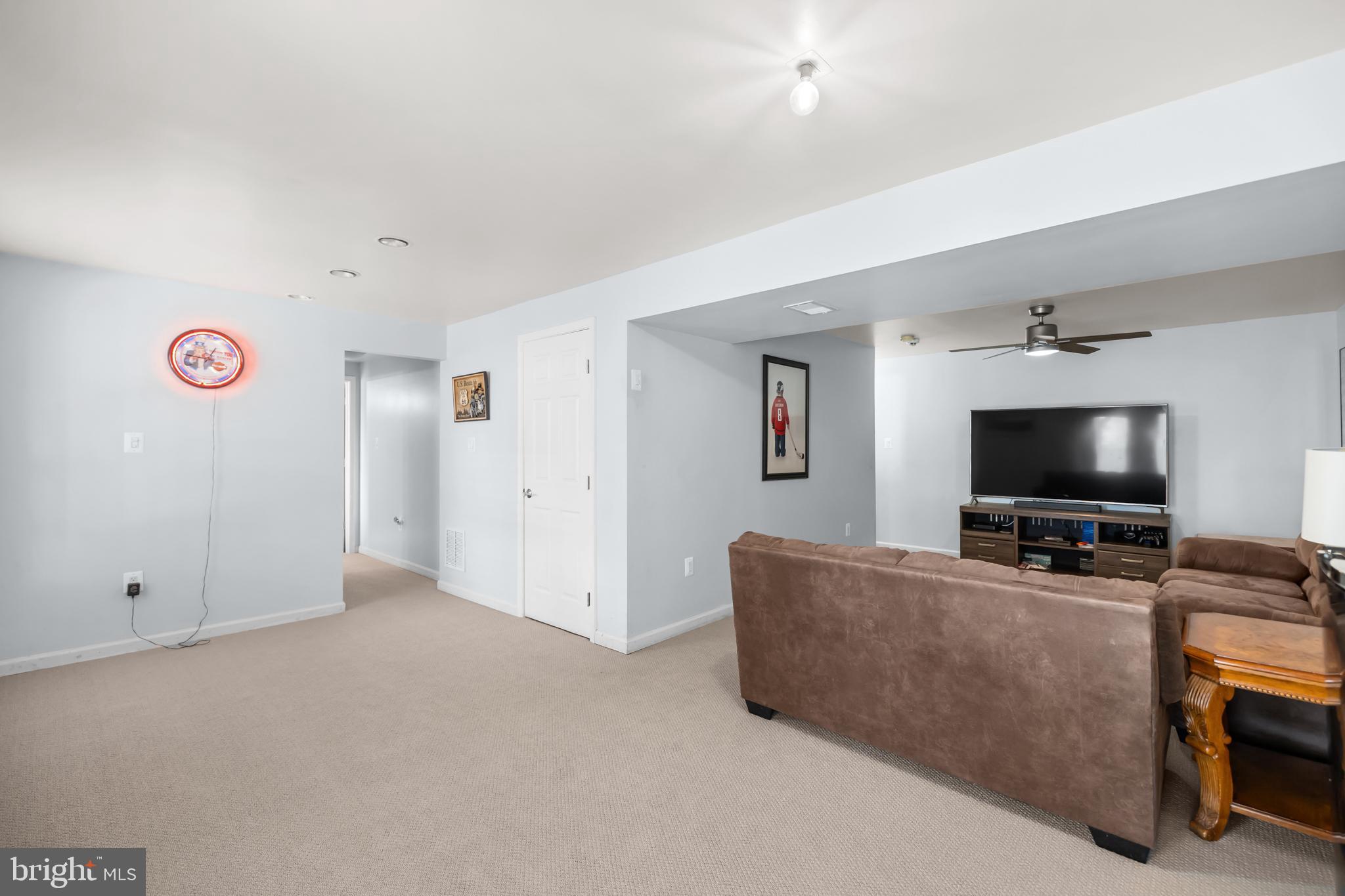 BLOOMS CROSSING - Residential