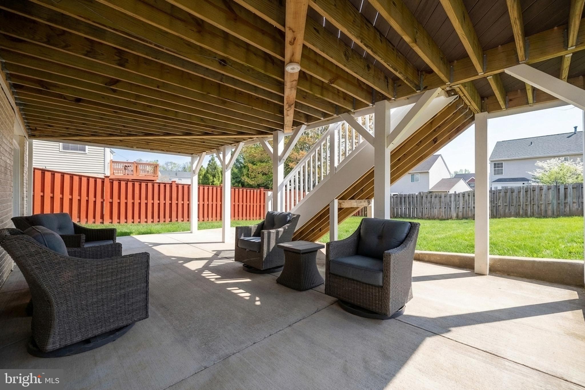 BLOOMS CROSSING - Residential