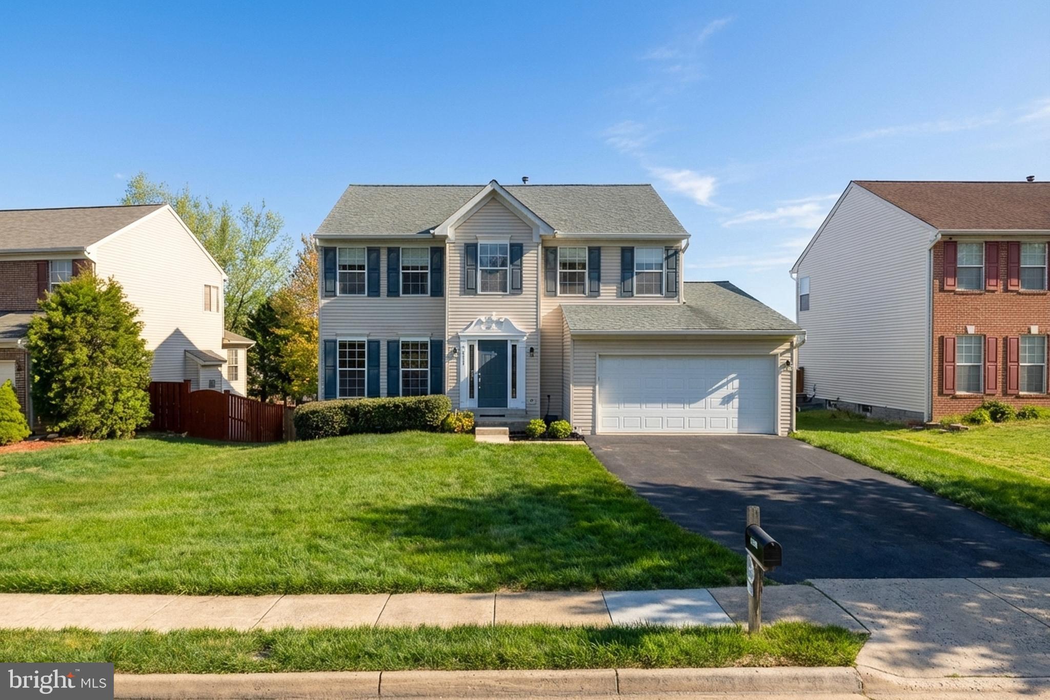 BLOOMS CROSSING - Residential