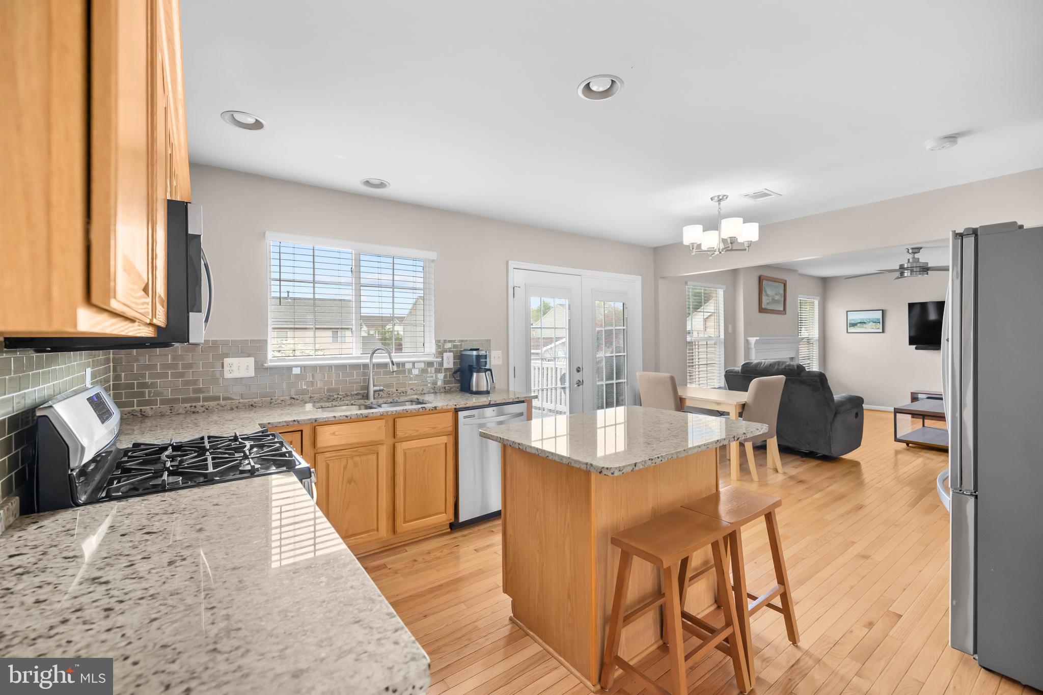 BLOOMS CROSSING - Residential