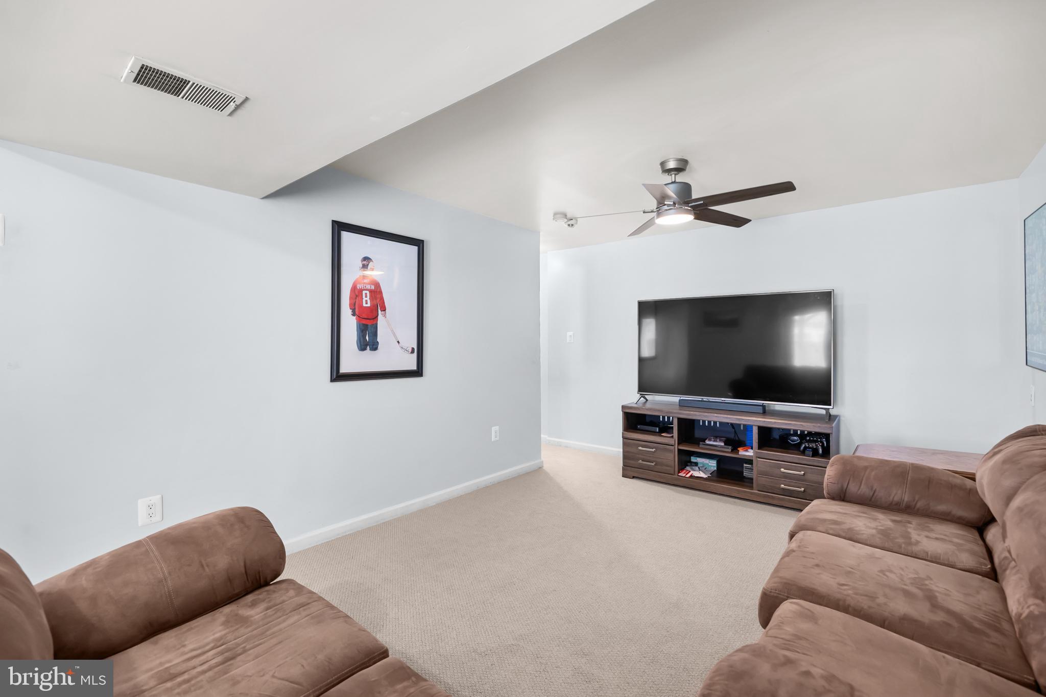 BLOOMS CROSSING - Residential