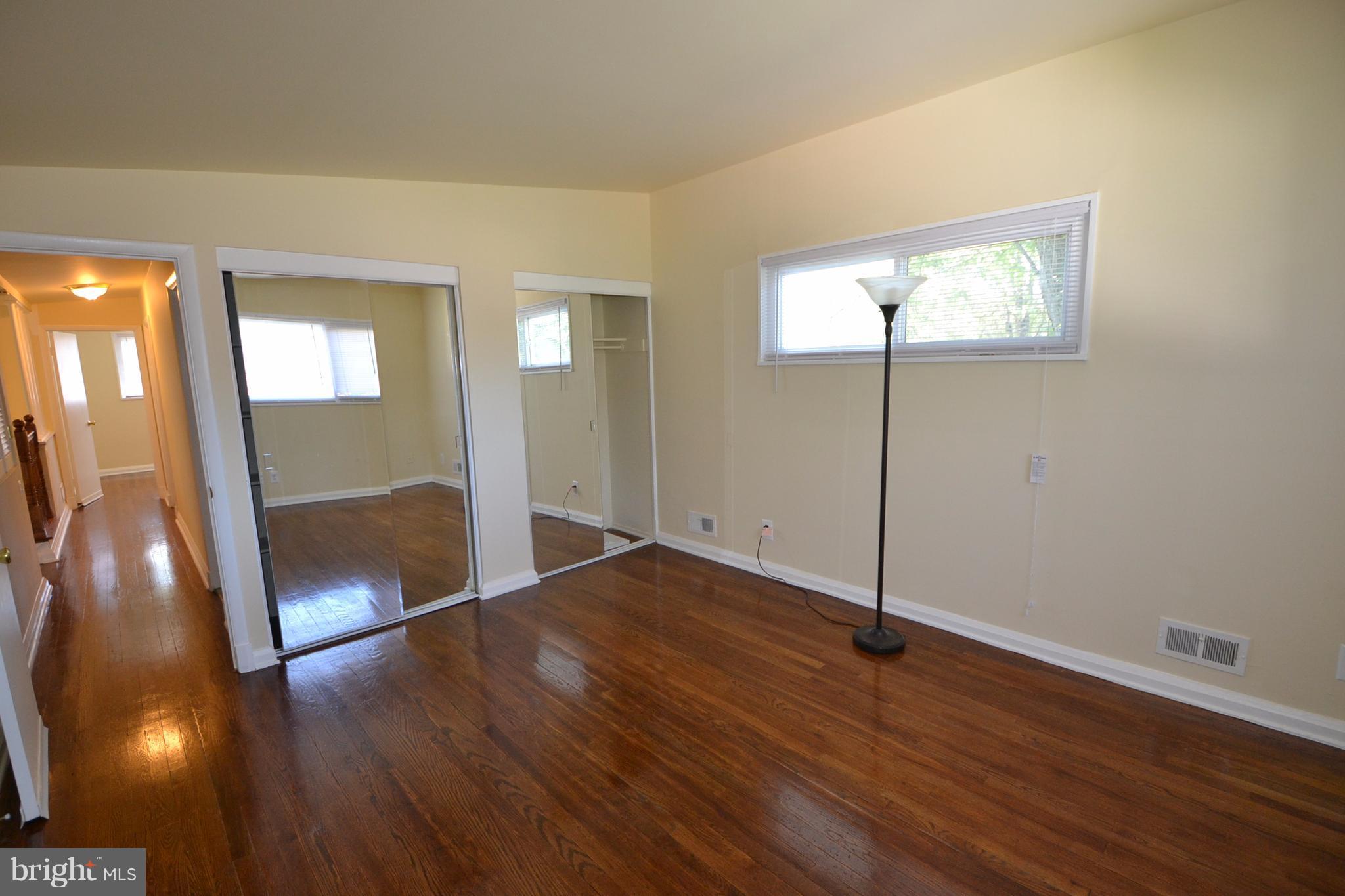 SEVEN MILE - Residential