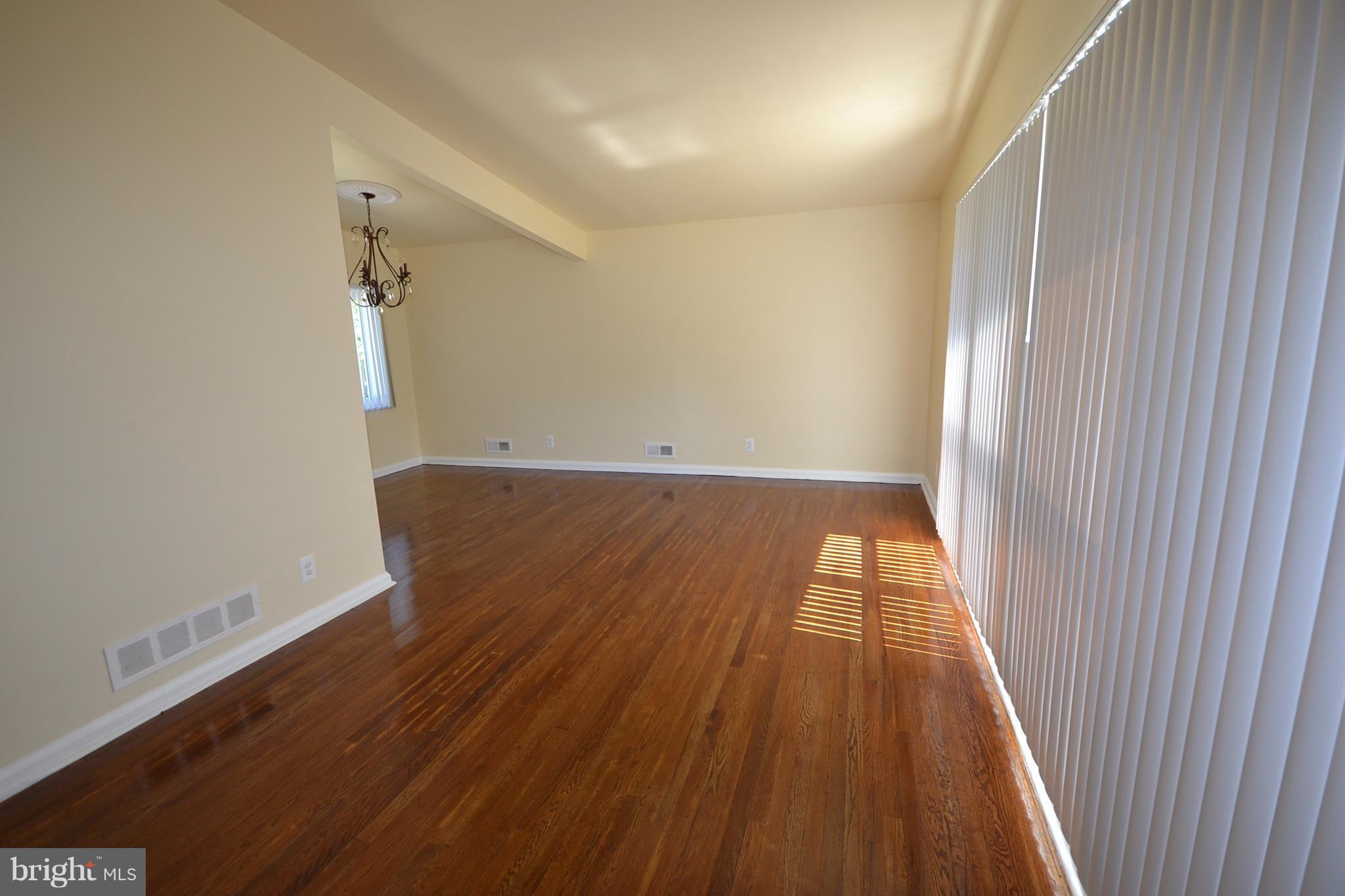 SEVEN MILE - Residential